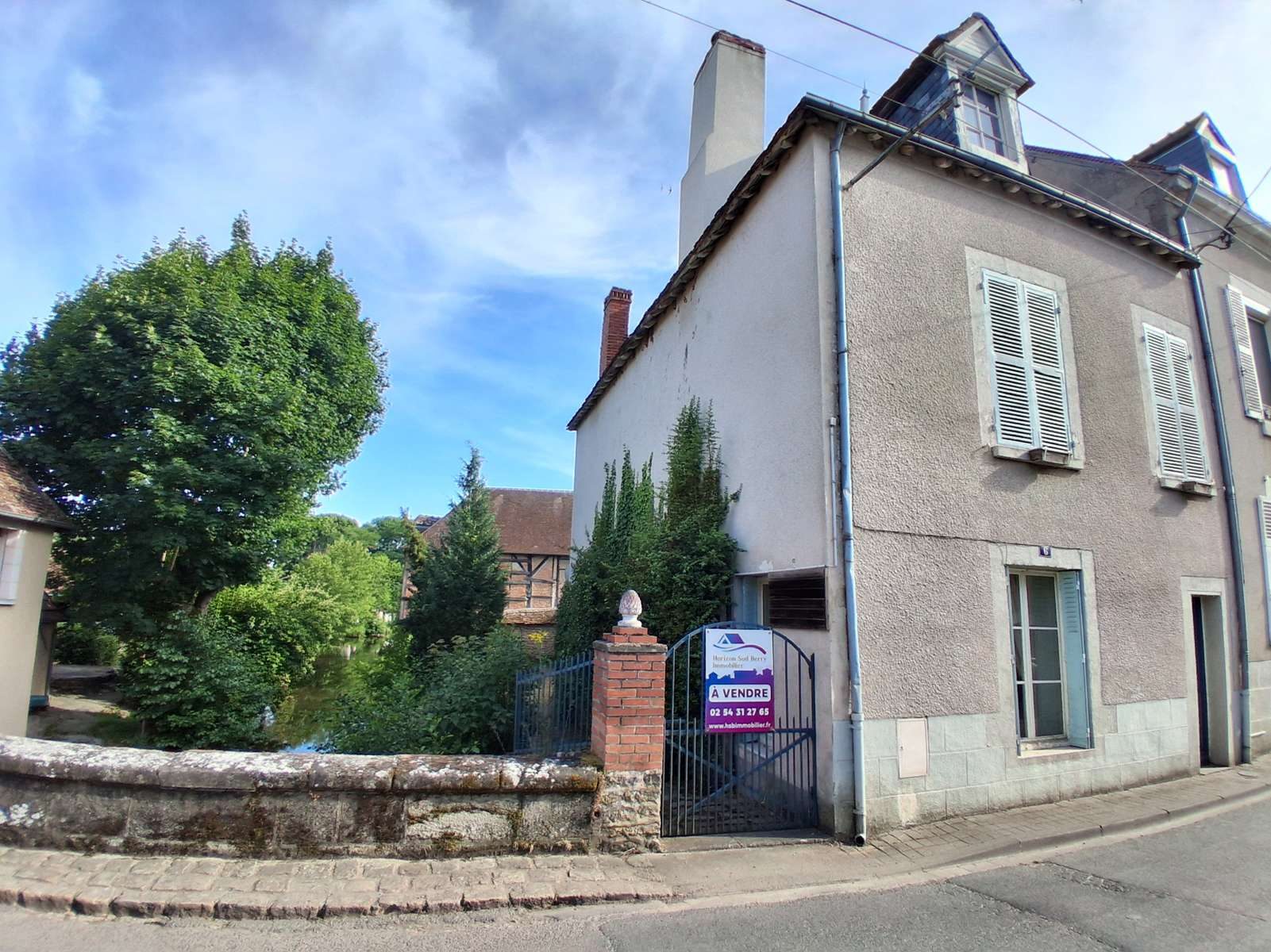 Photo 2 - Maison de ville avec jardin et garage !