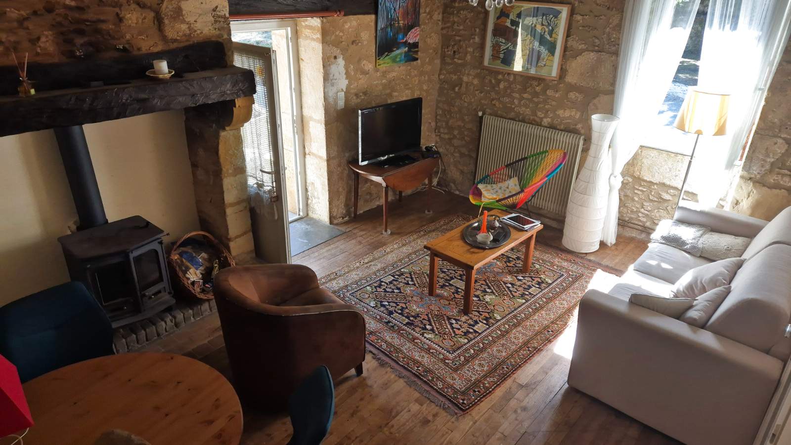 Photo 11 - CHARMANTE MAISON EN PIERRE AVEC TERRASSE ET JARDIN DANS HAMEAU PAISIBLE EN DORDOGNE