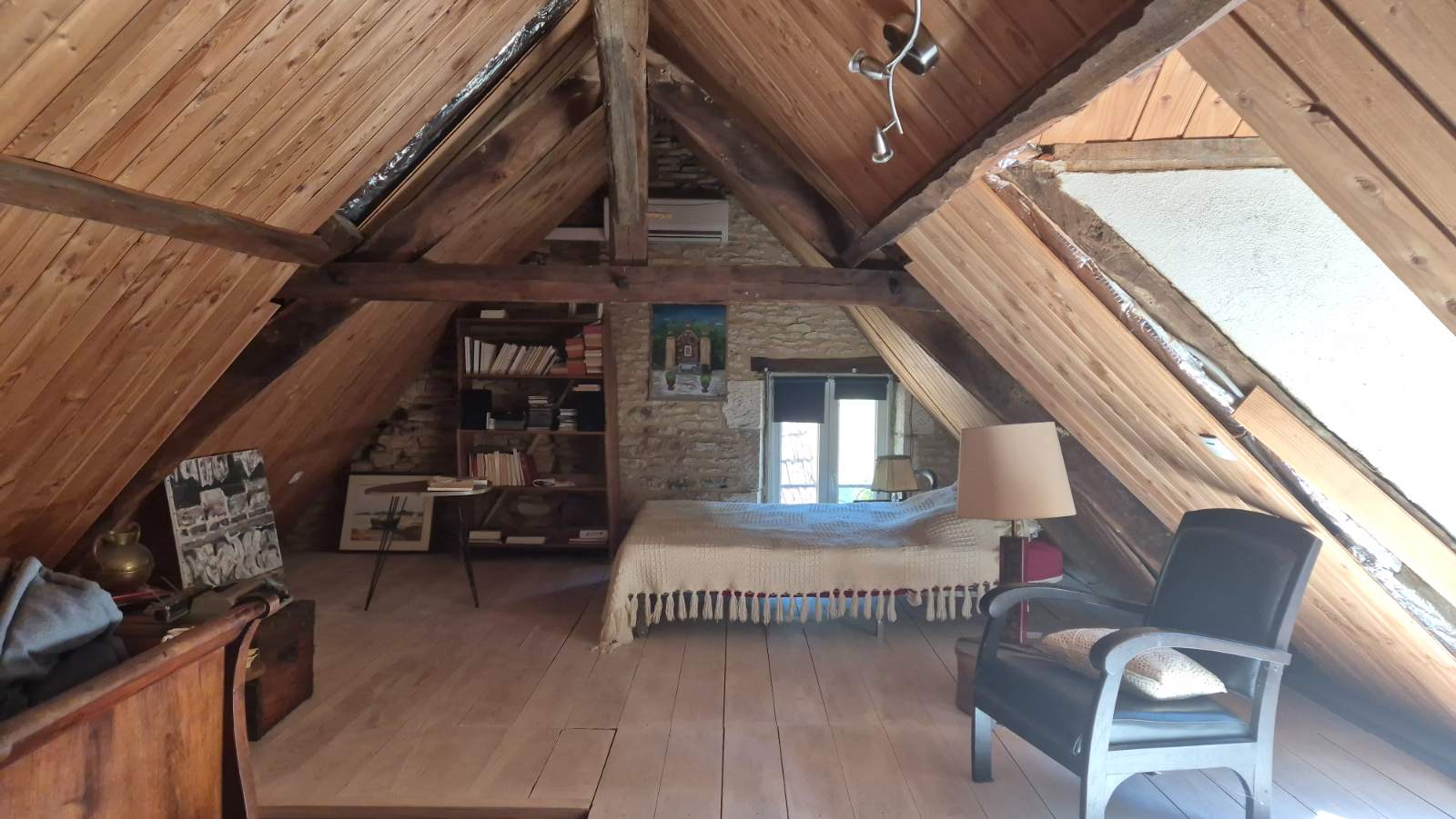 Photo 17 - CHARMANTE MAISON EN PIERRE AVEC TERRASSE ET JARDIN DANS HAMEAU PAISIBLE EN DORDOGNE
