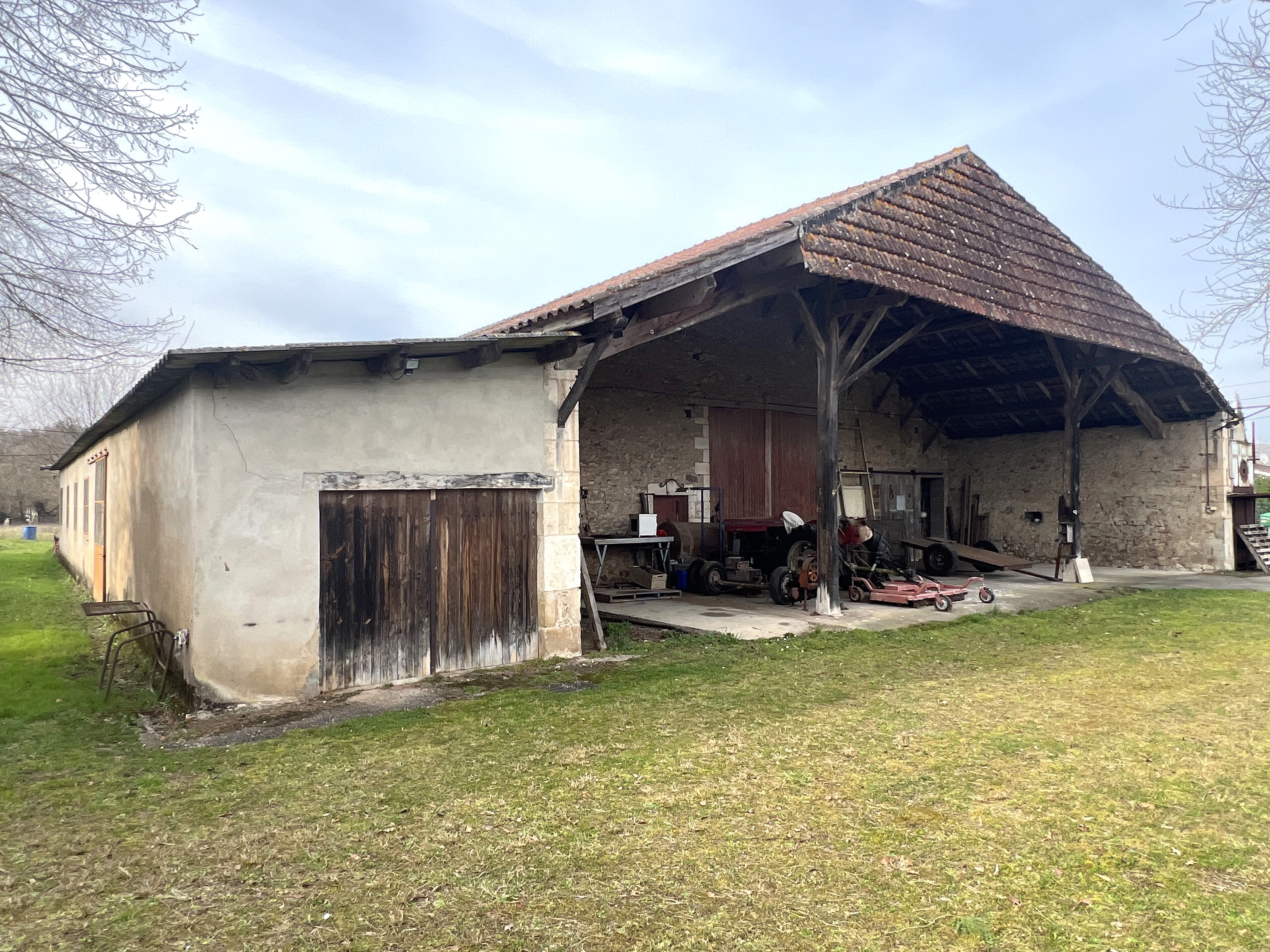 Photo 9 - Maison pierre T6 avec grange et dépendances – 47140 Penne d&rsquo;Agenais