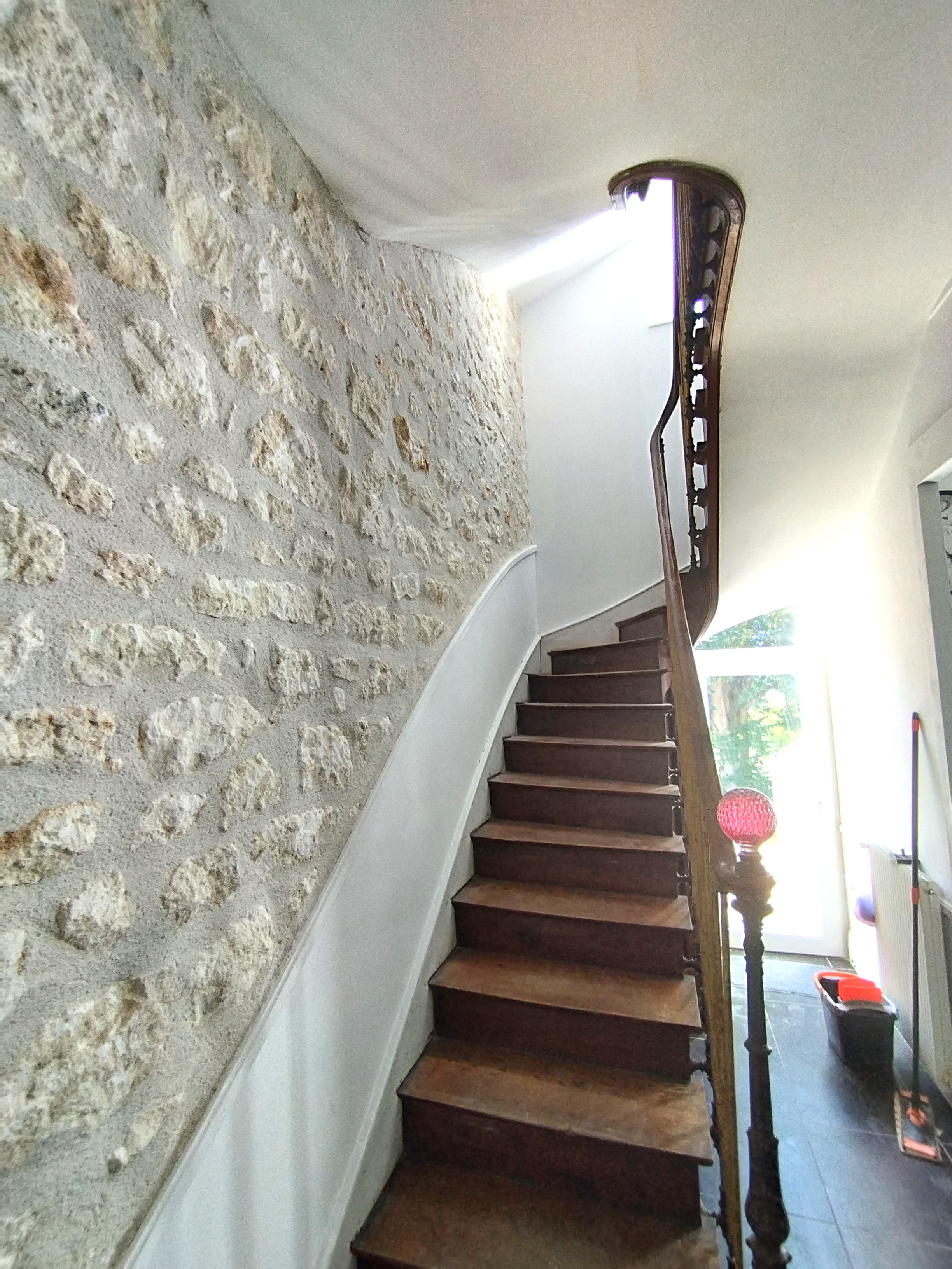 Photo 7 - RUELLE : Maison de caractère 6 pièces avec Jardin