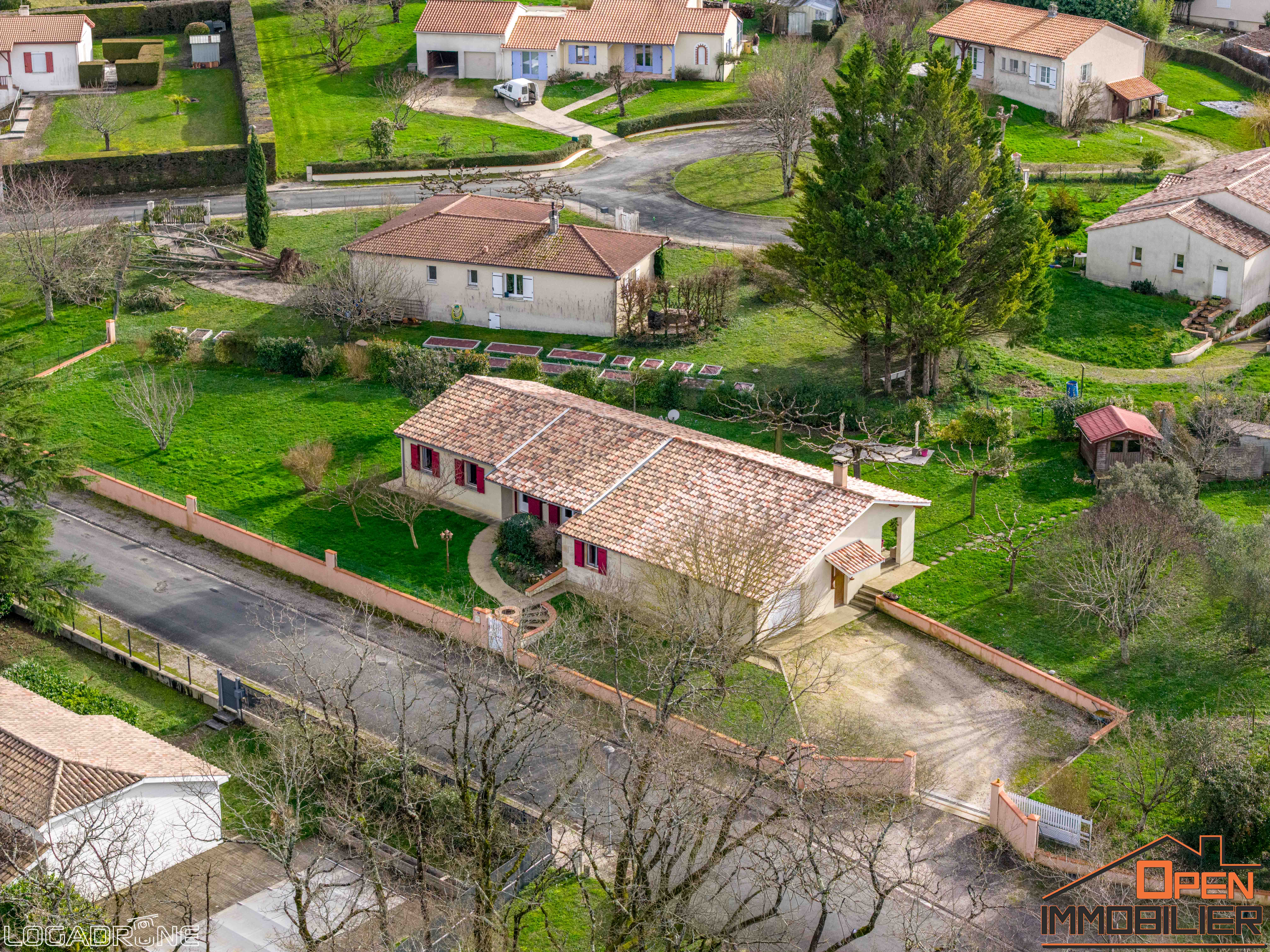 Photo 4 - À vendre – Maison familiale 121 m² avec grand terrain à Cancon – Commerces à proximité
