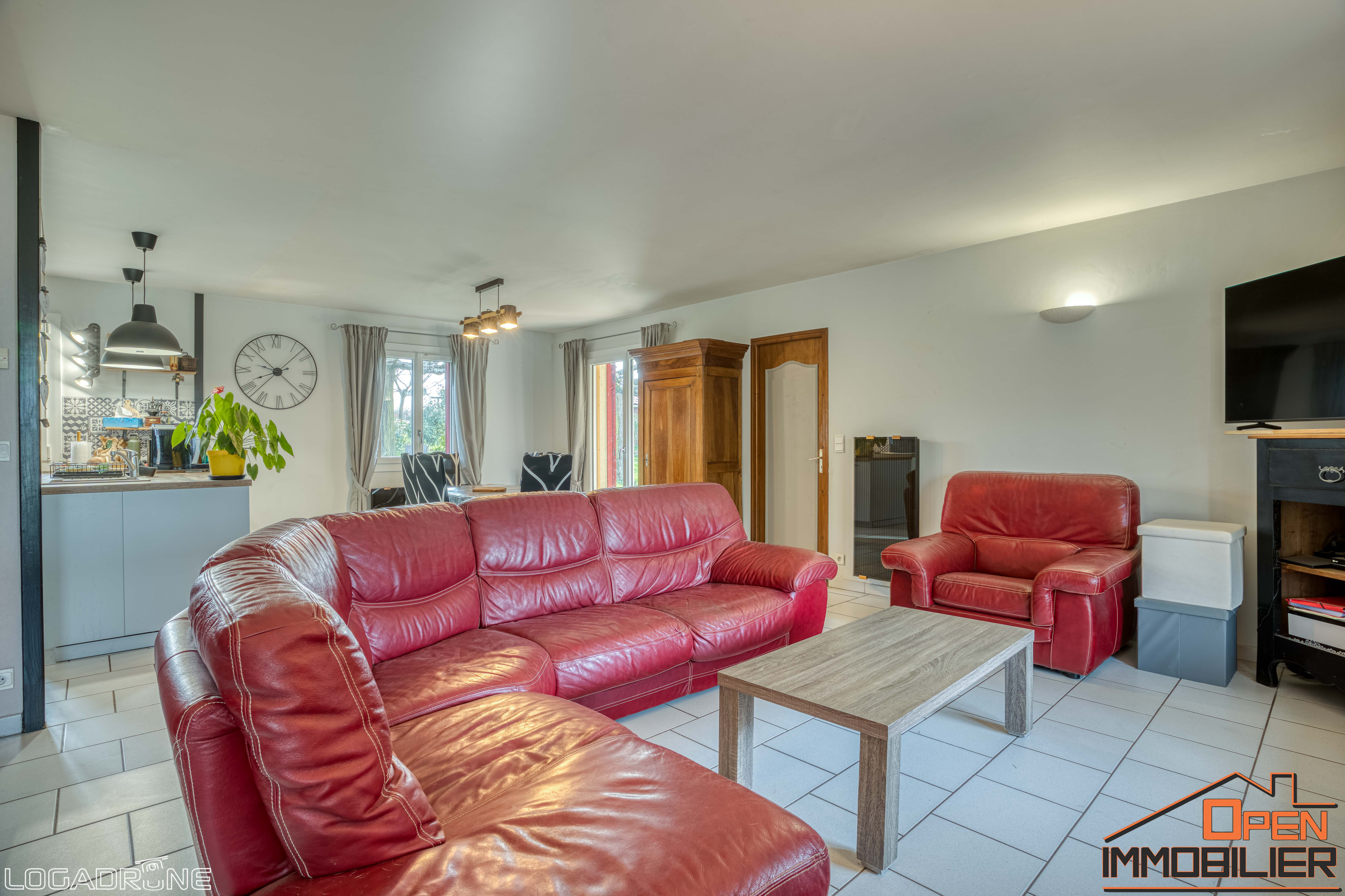 Photo 10 - À vendre – Maison familiale 121 m² avec grand terrain à Cancon – Commerces à proximité