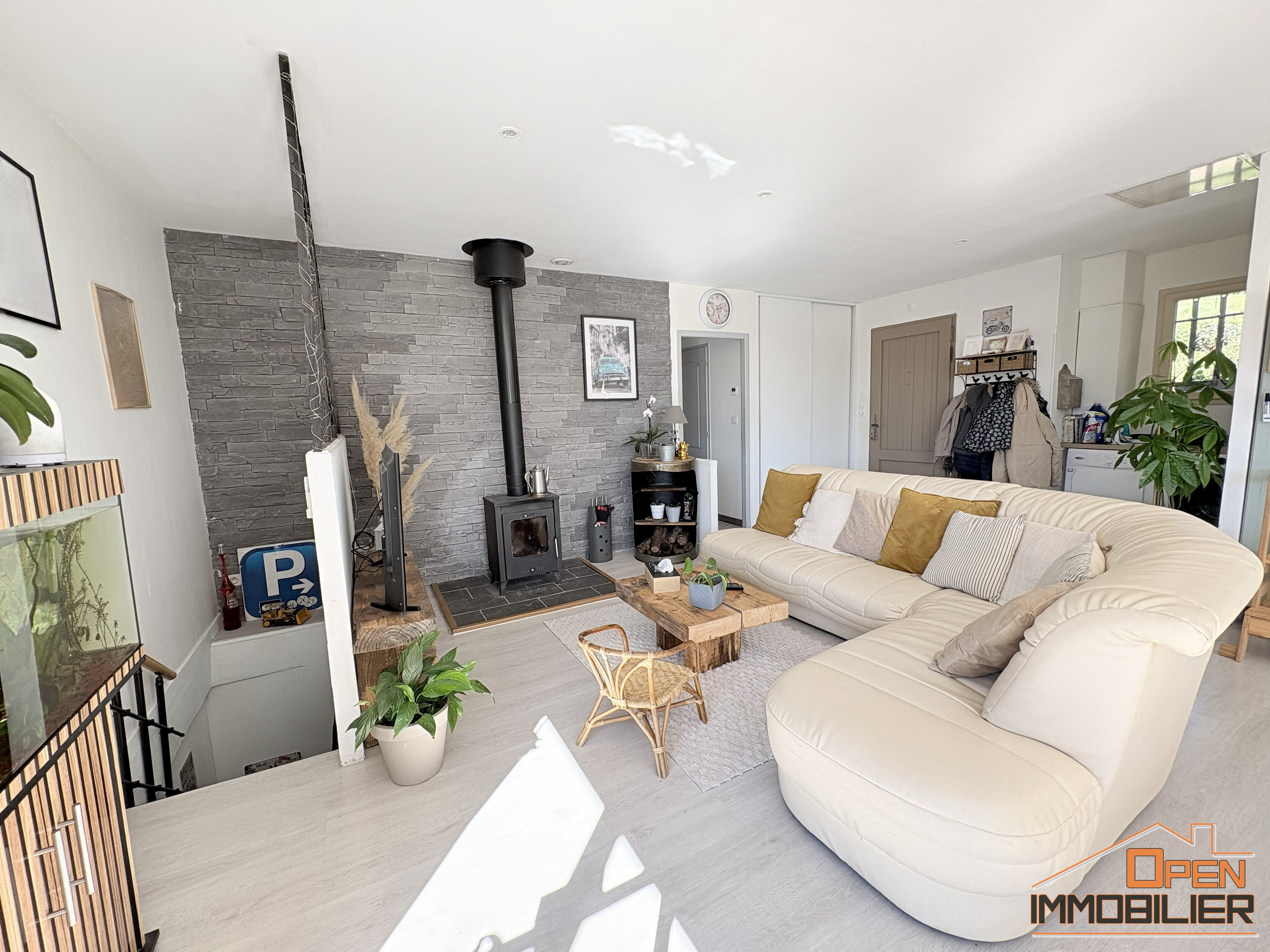 Photo 6 - Maison 157m² – 8 pièces – Terrain 1 513m²