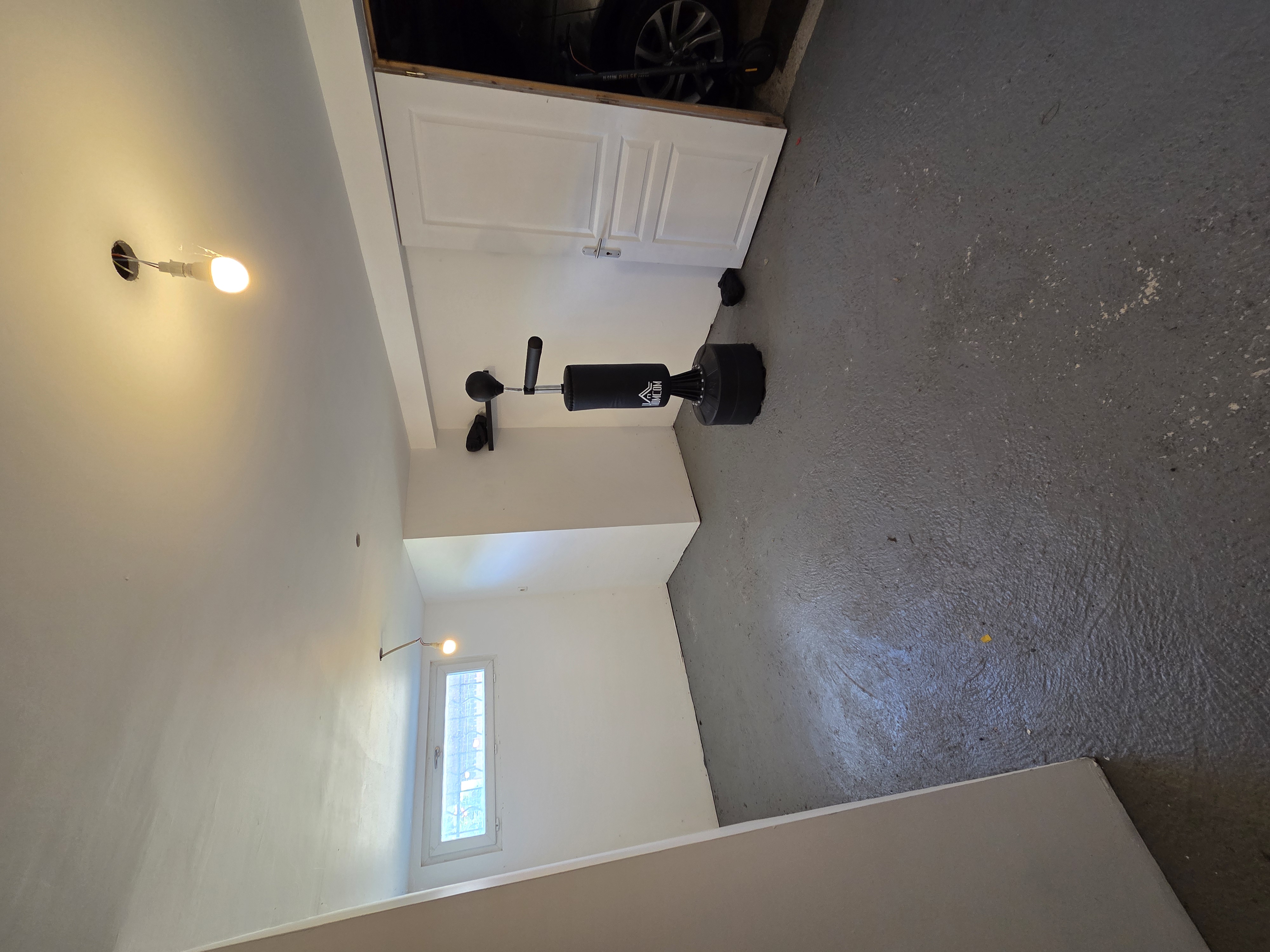 Photo 17 - Maison d&rsquo;habitation 5 chambres sur sous-sol/garage le tout sur terrain clos