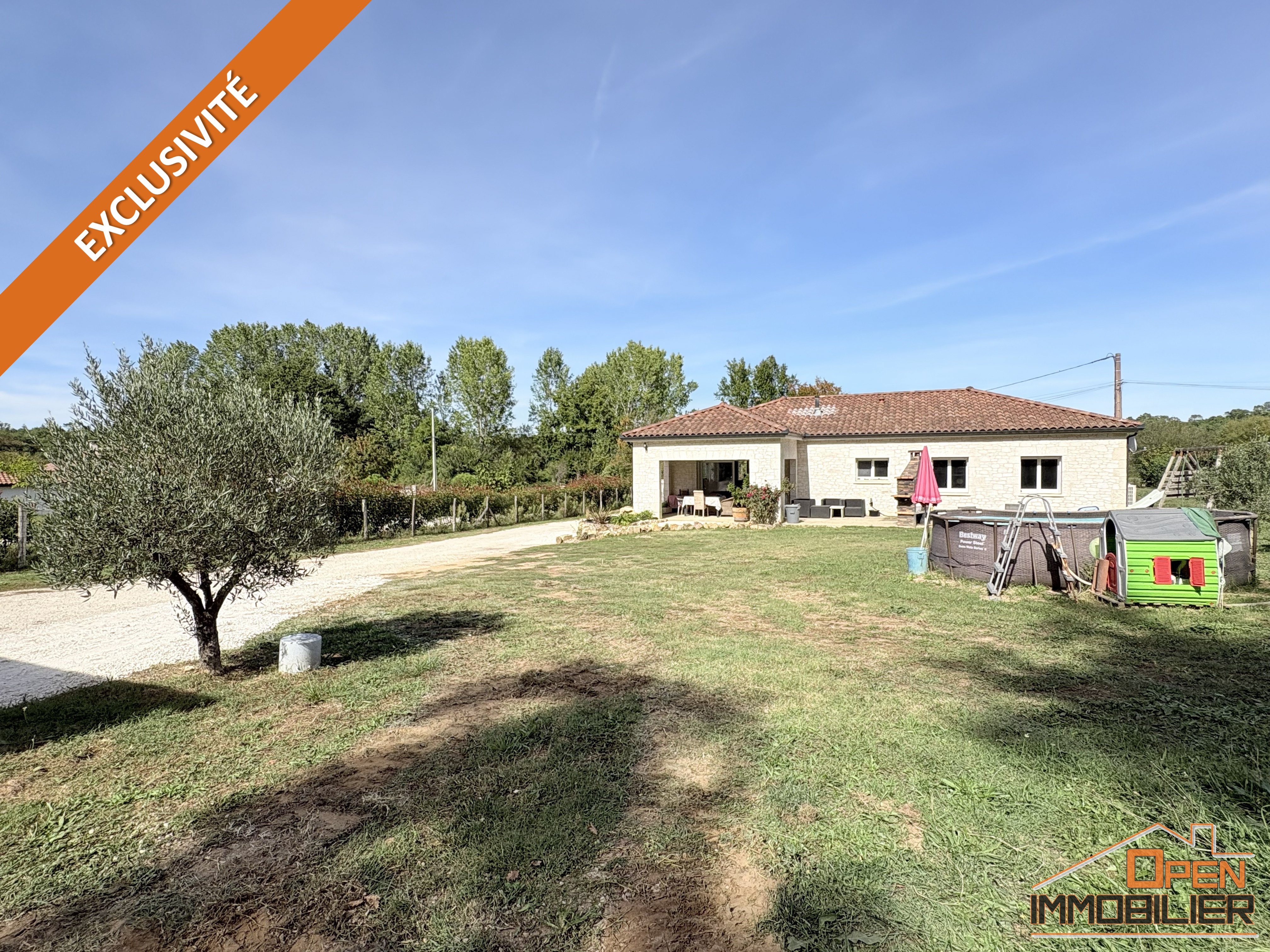 Photo 2 - Pavillon plain-pied 113m² – 3 chambres – Terrain 1 870m²