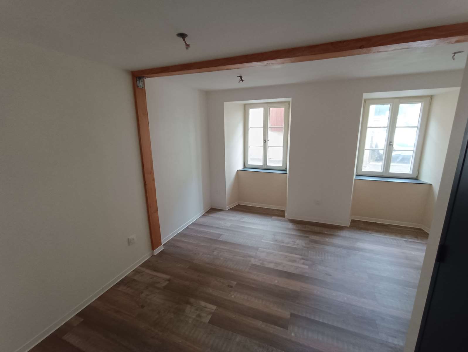 Photo 6 - Immeuble