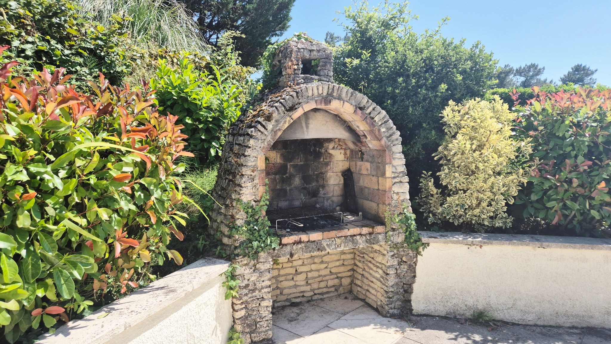Photo 14 - Offre exceptionnelle pour cette Belle maison en Périgord Noir avec source, piscine et joli de terrain Proche Sarlat