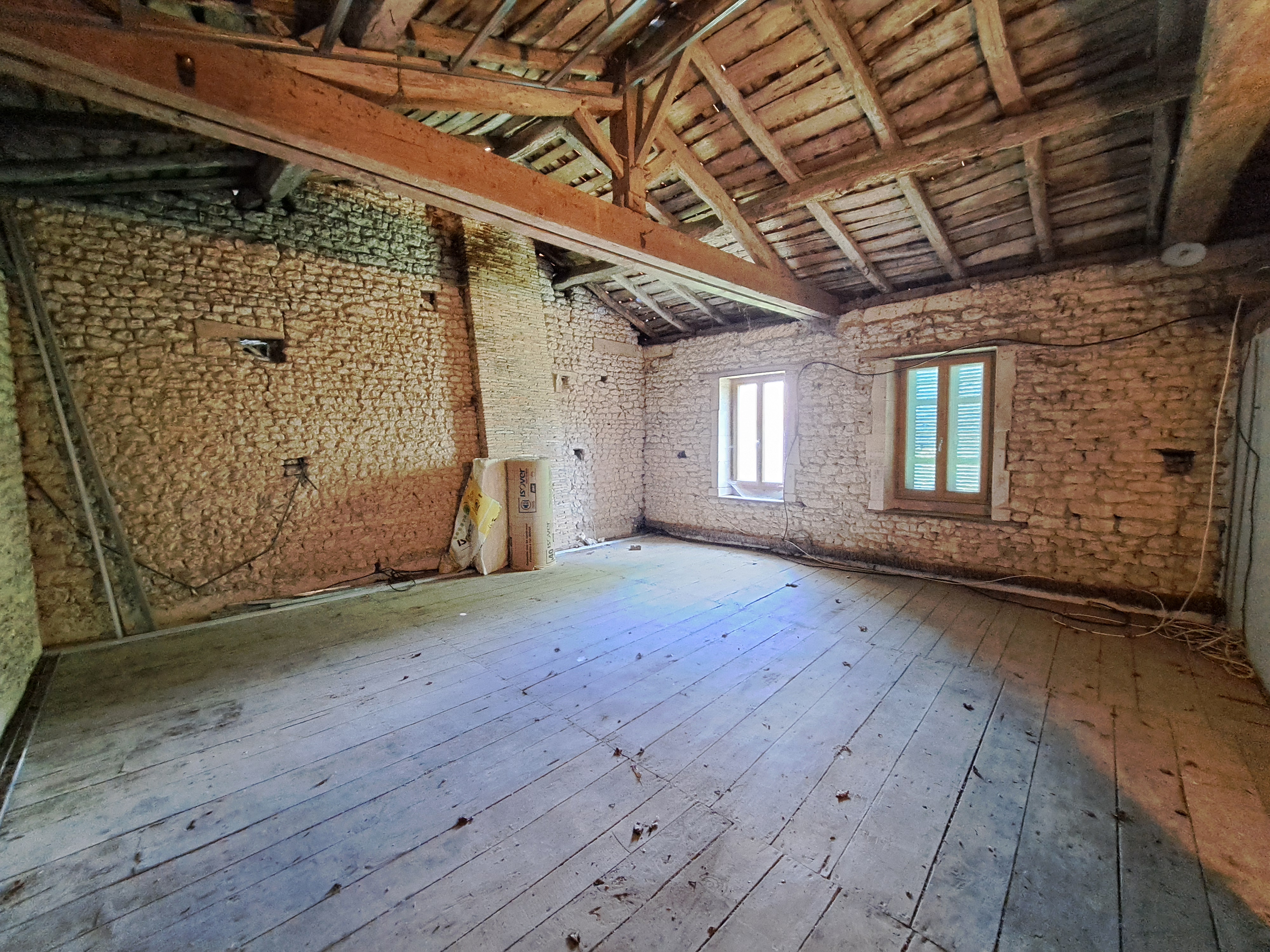 Photo 15 - Maison Charentaise avec dépendances et jardin – 190 m² – 6 pièces – 4216 m²