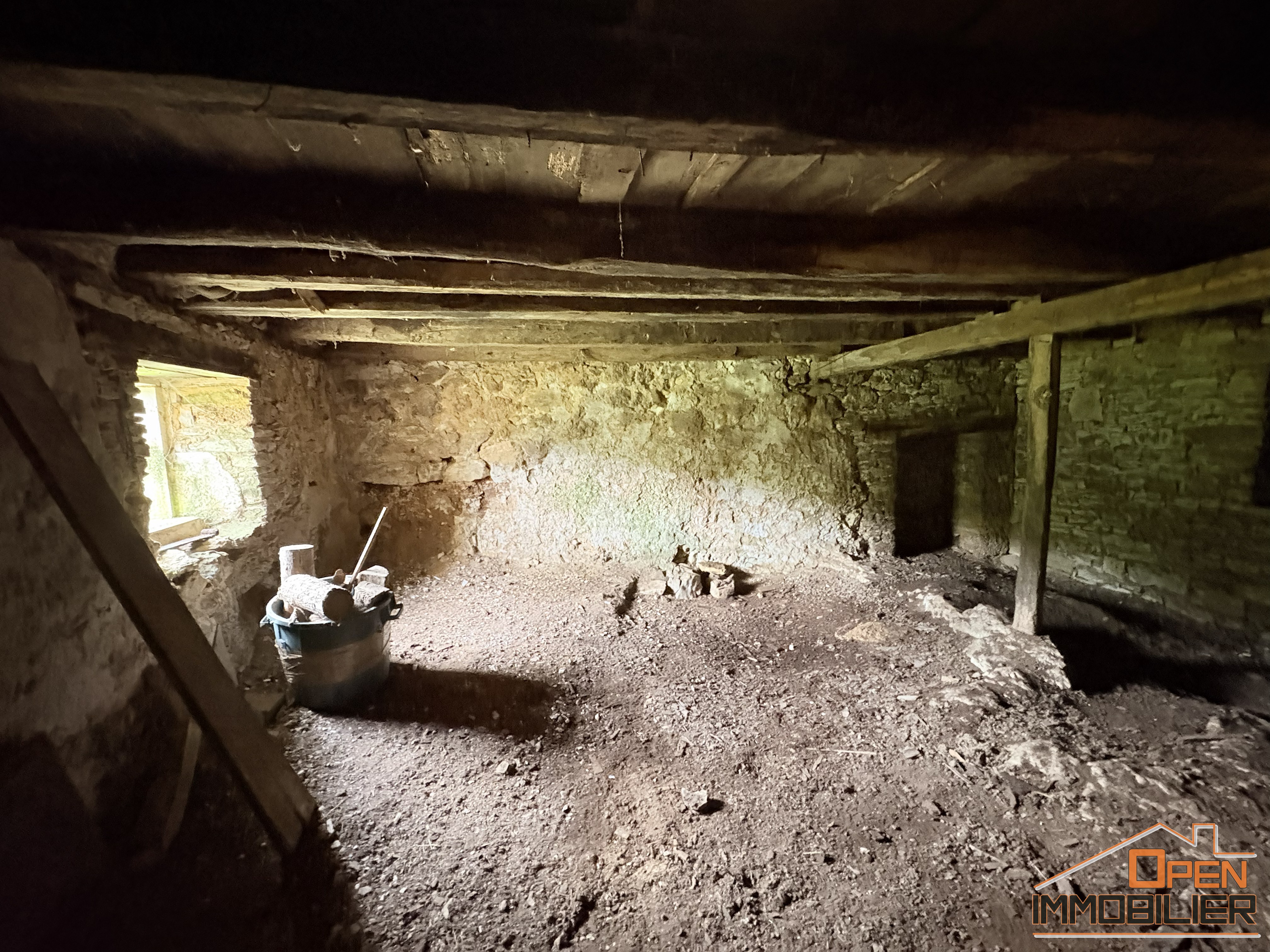 Photo 10 - Corps de ferme 170m²- dépendances 230m²- Terrain 9 490m²