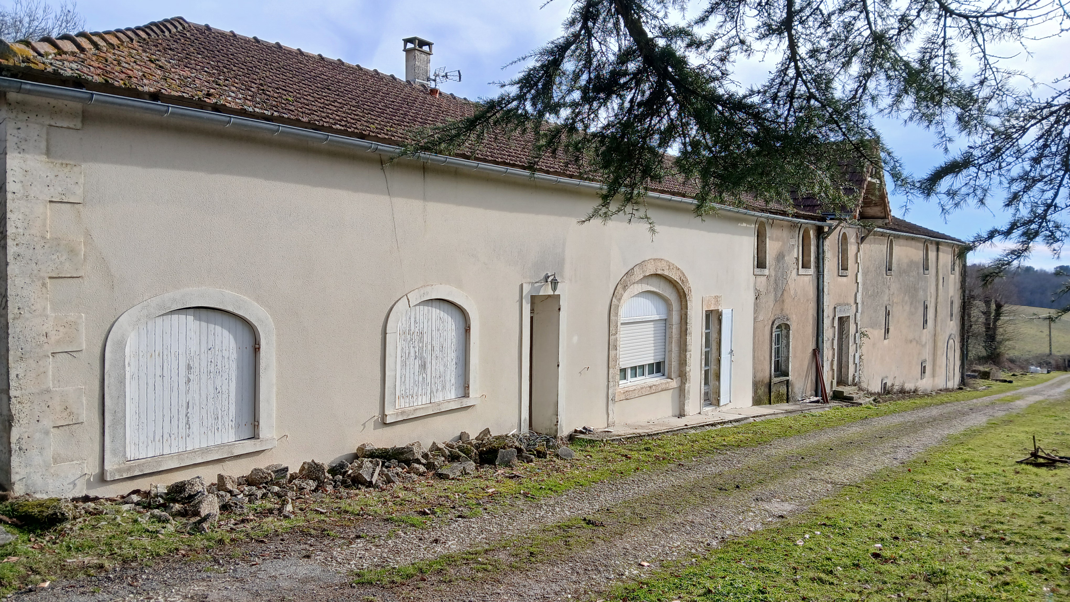 Photo 2 - Ferme 6.2ha, 4 logements, 300 m² dépendances
