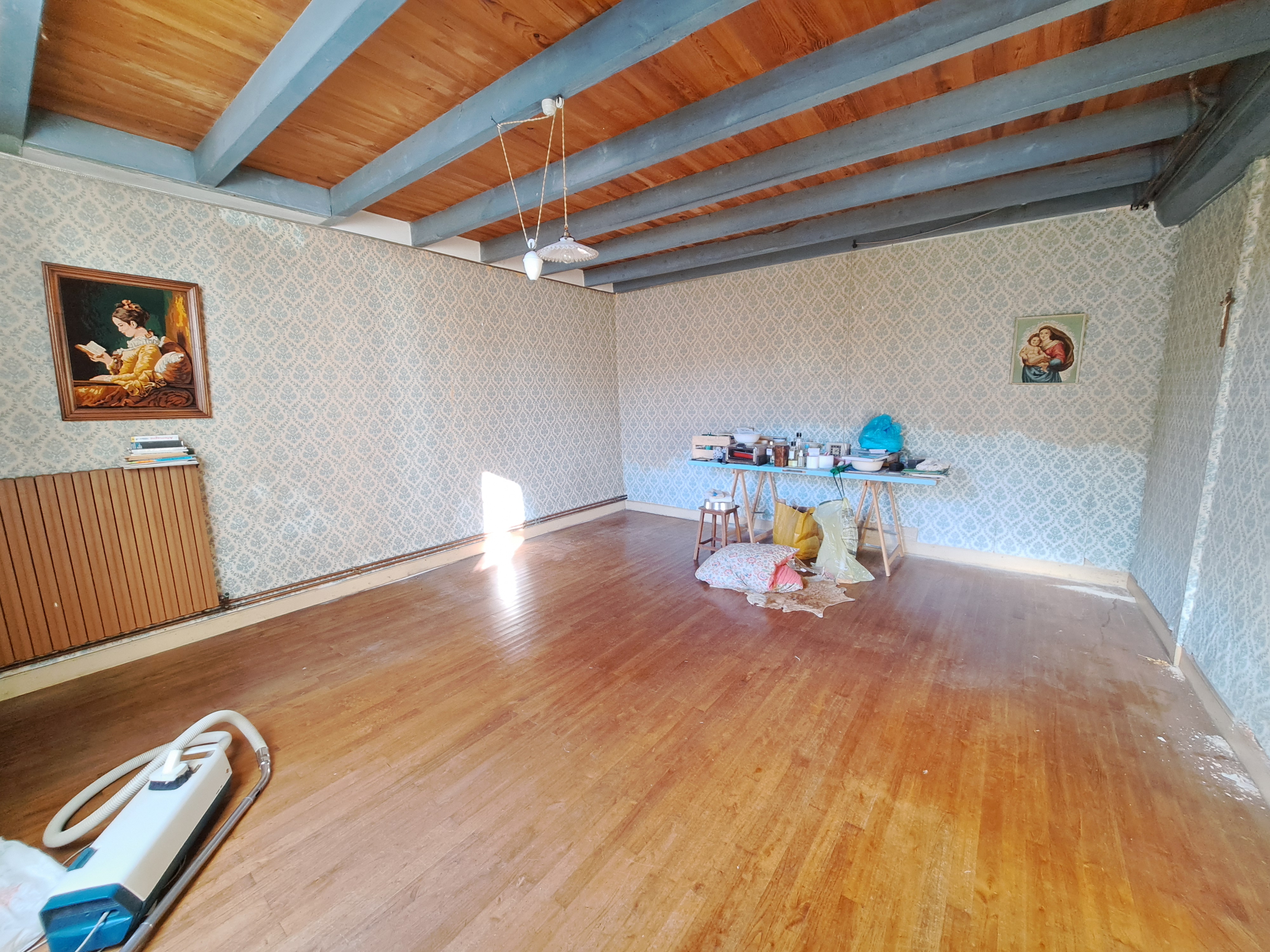 Photo 5 - Maison à rénover avec garage, atelier, jardin et terres – 152 m² – 6 pièces