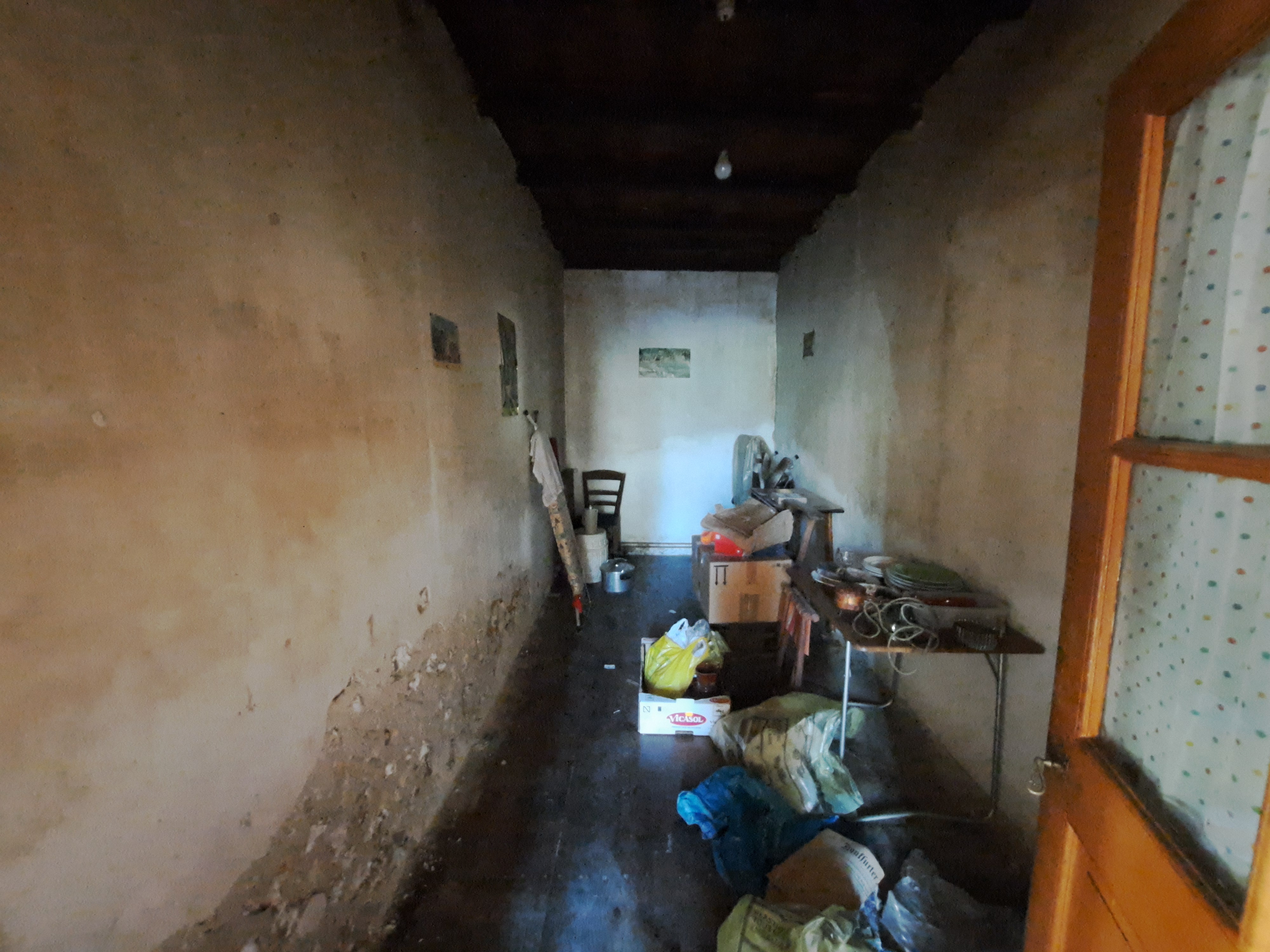 Photo 6 - Maison à rénover avec garage, atelier, jardin et terres – 152 m² – 6 pièces