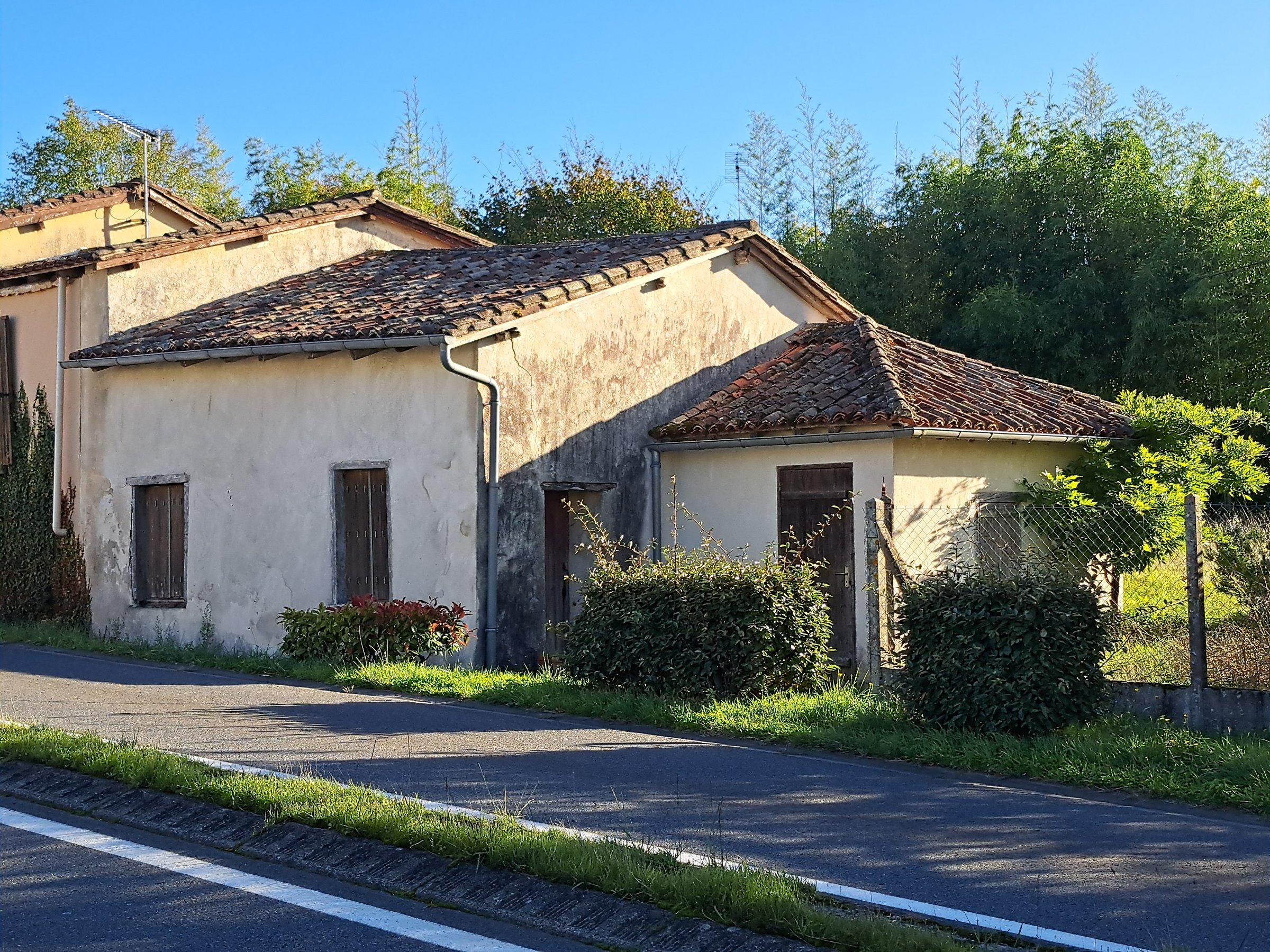 Photo 18 - Maison à rénover avec garage, atelier, jardin et terres – 152 m² – 6 pièces