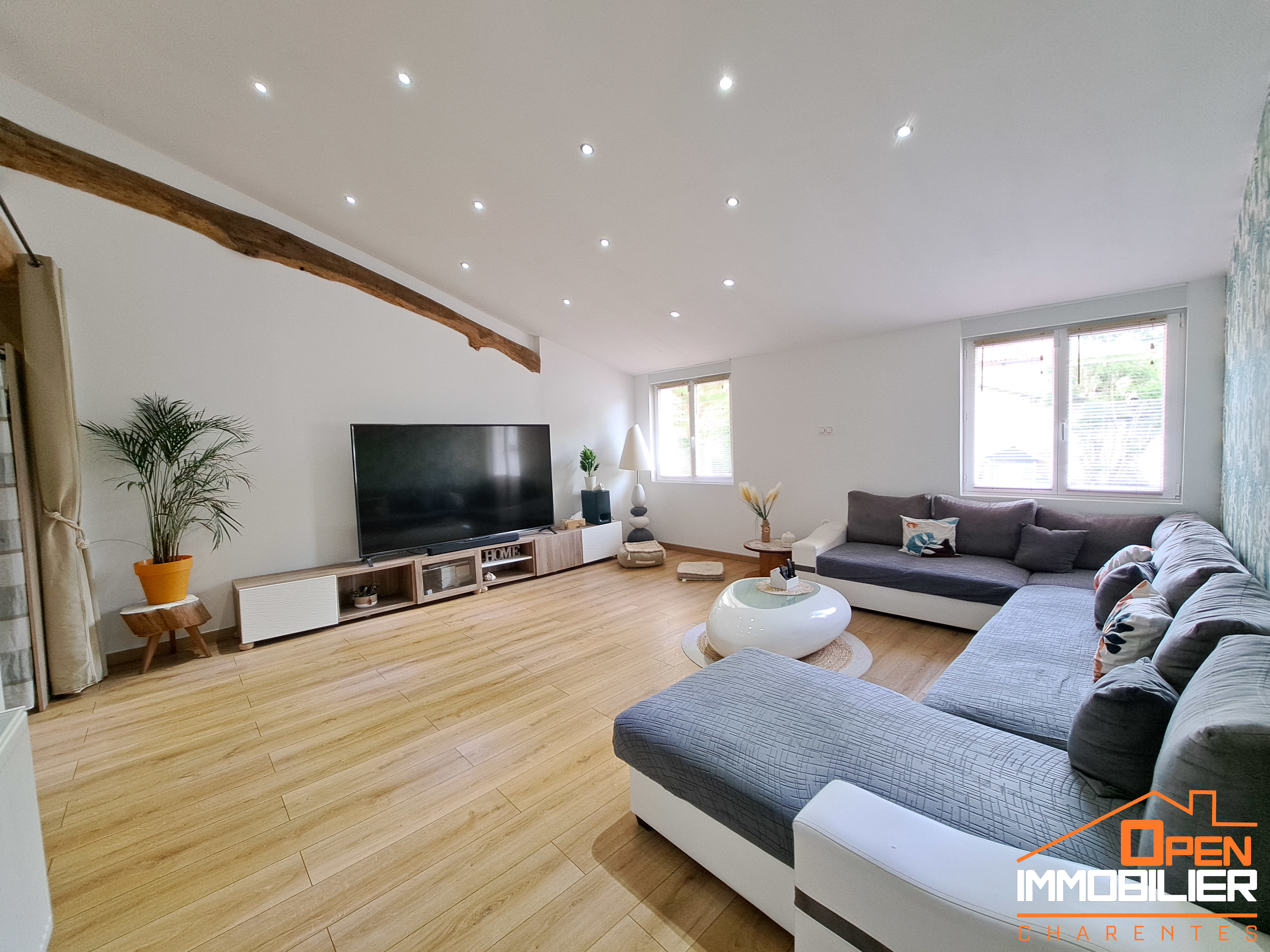 Photo 4 - Maison avec garage, sous-sol, cave et jardin clos – 187 m² – 7 pièces
