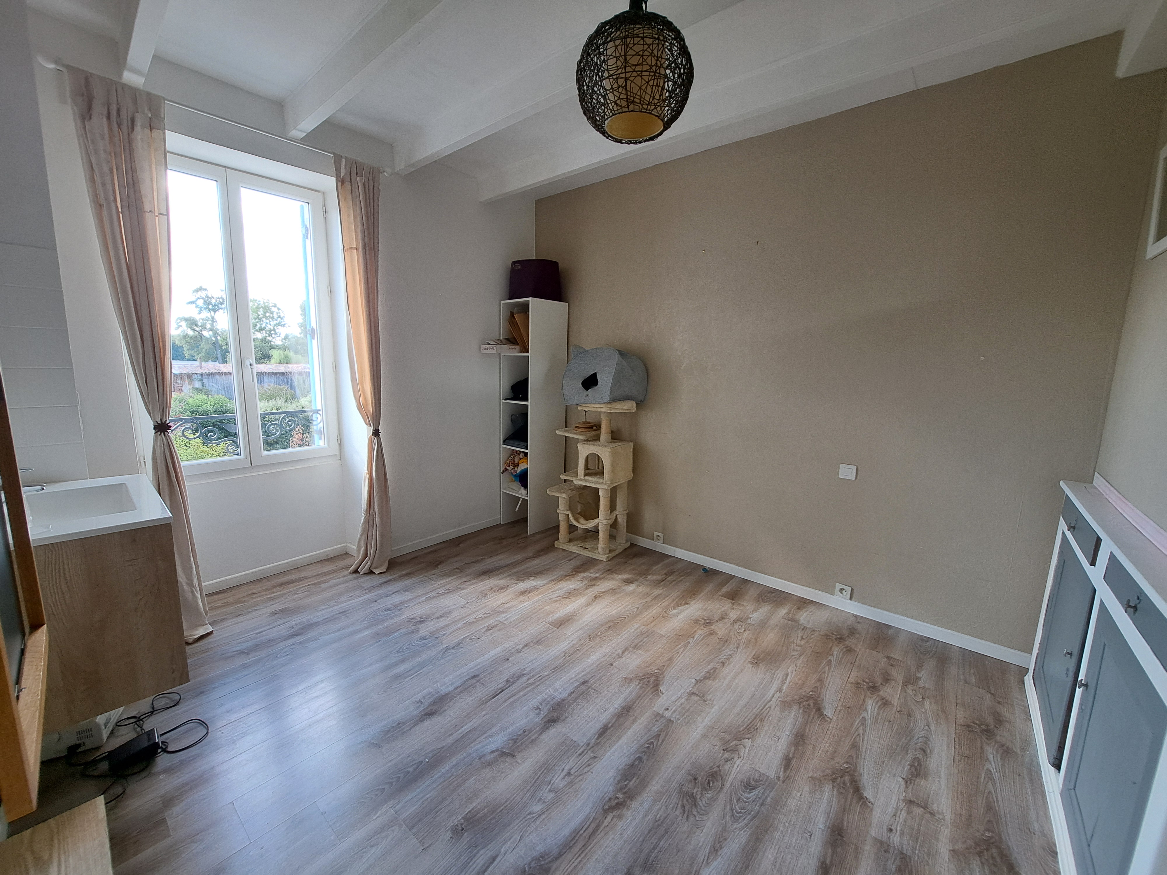Photo 17 - Maison avec garage, sous-sol, cave et jardin clos – 187 m² – 7 pièces