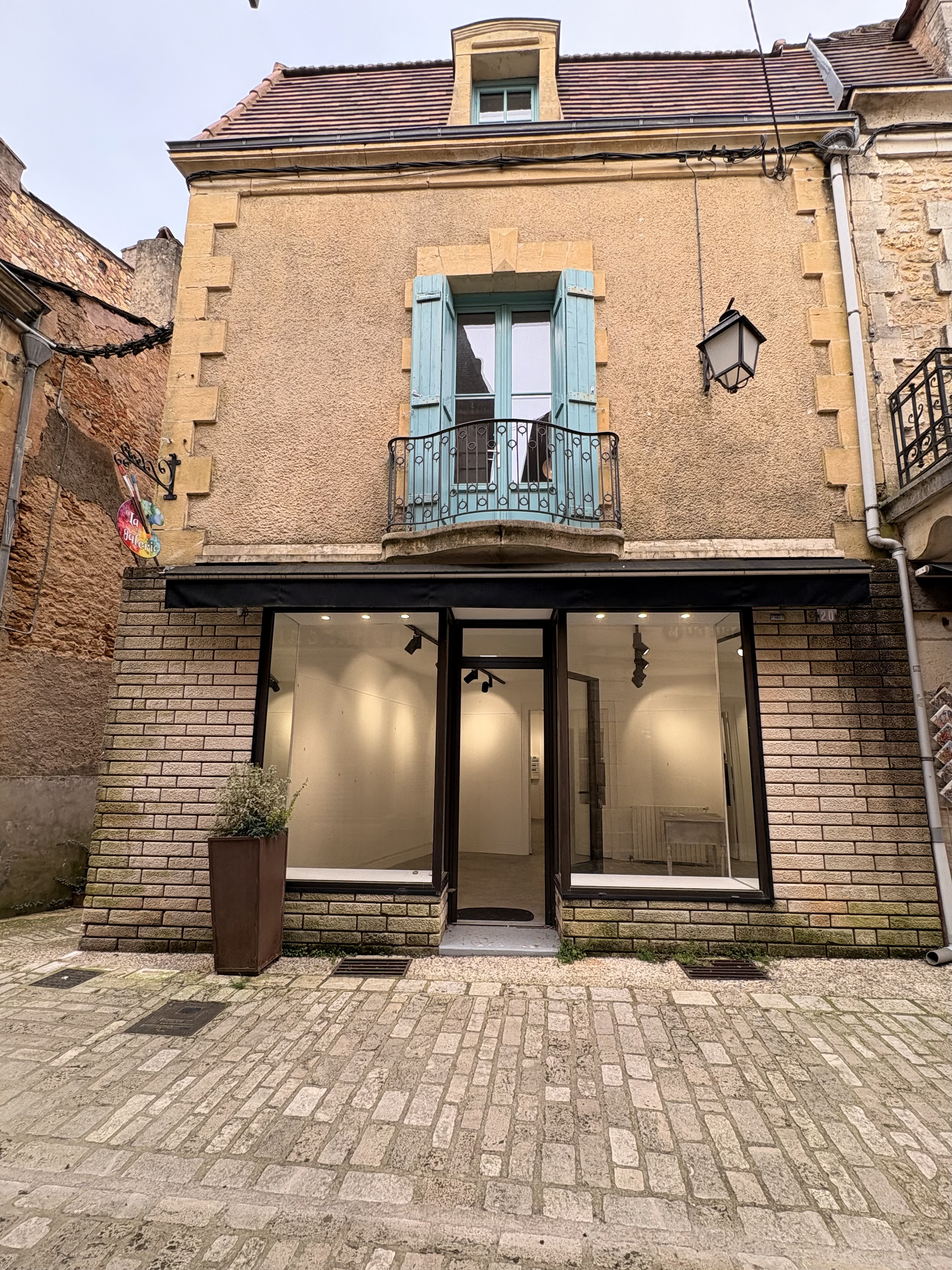 Photo 10 - Immeuble avec fond de commerce