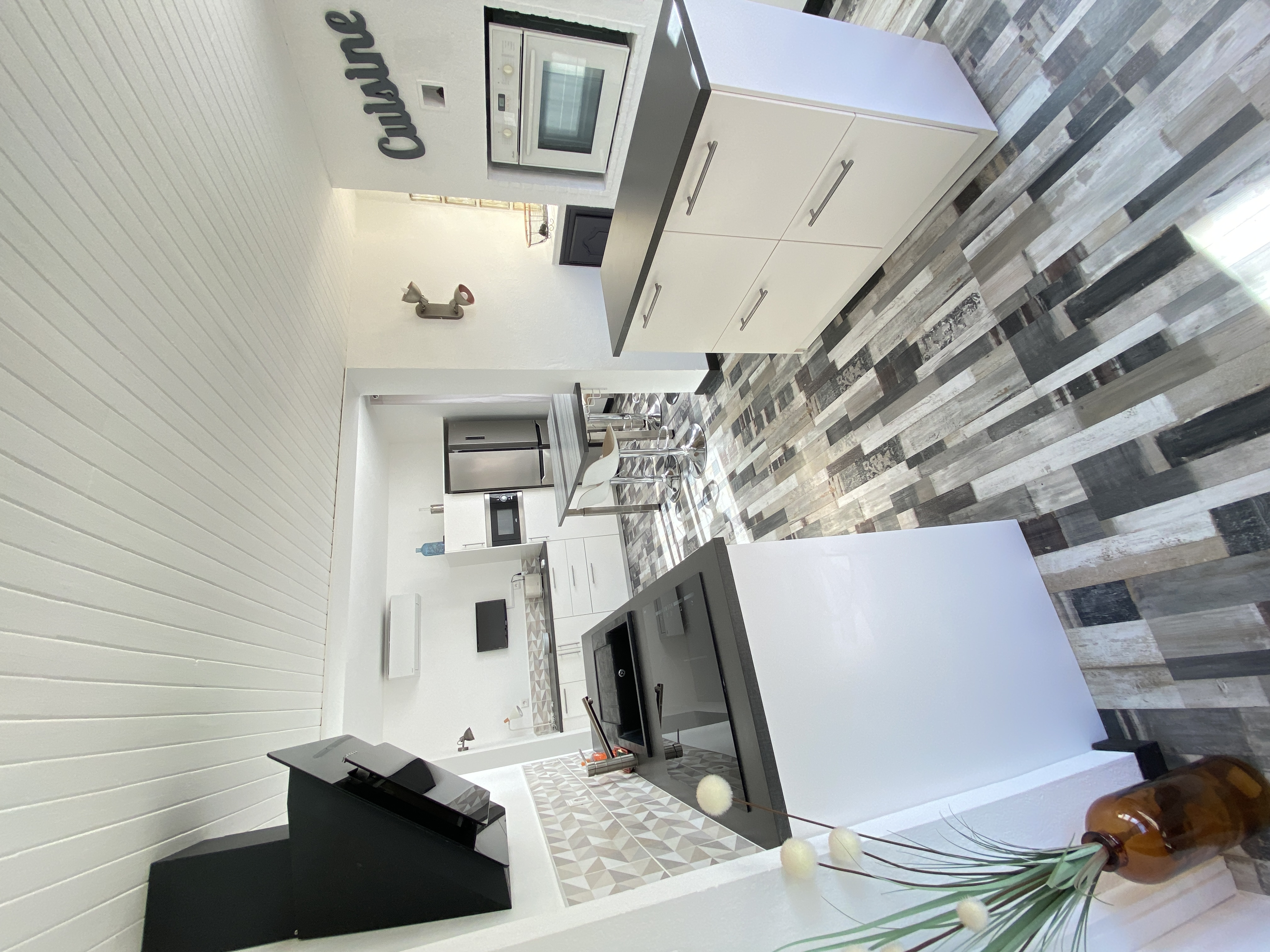 MAISON DE VILLE AVEC JARDIN - Photo 2