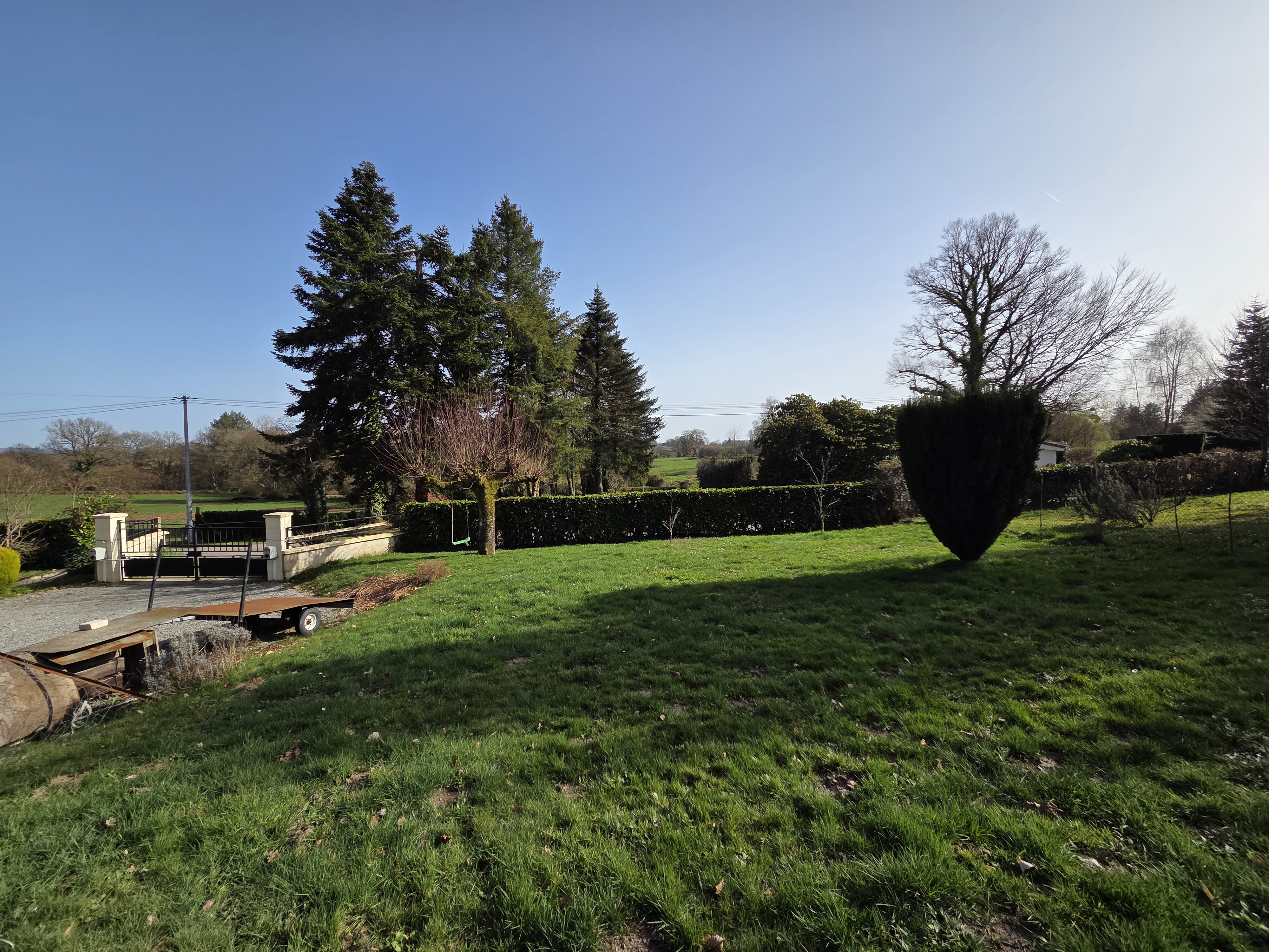 Photo 24 - Maison avec grange et garages attenant sur terrain clos de 3648m2