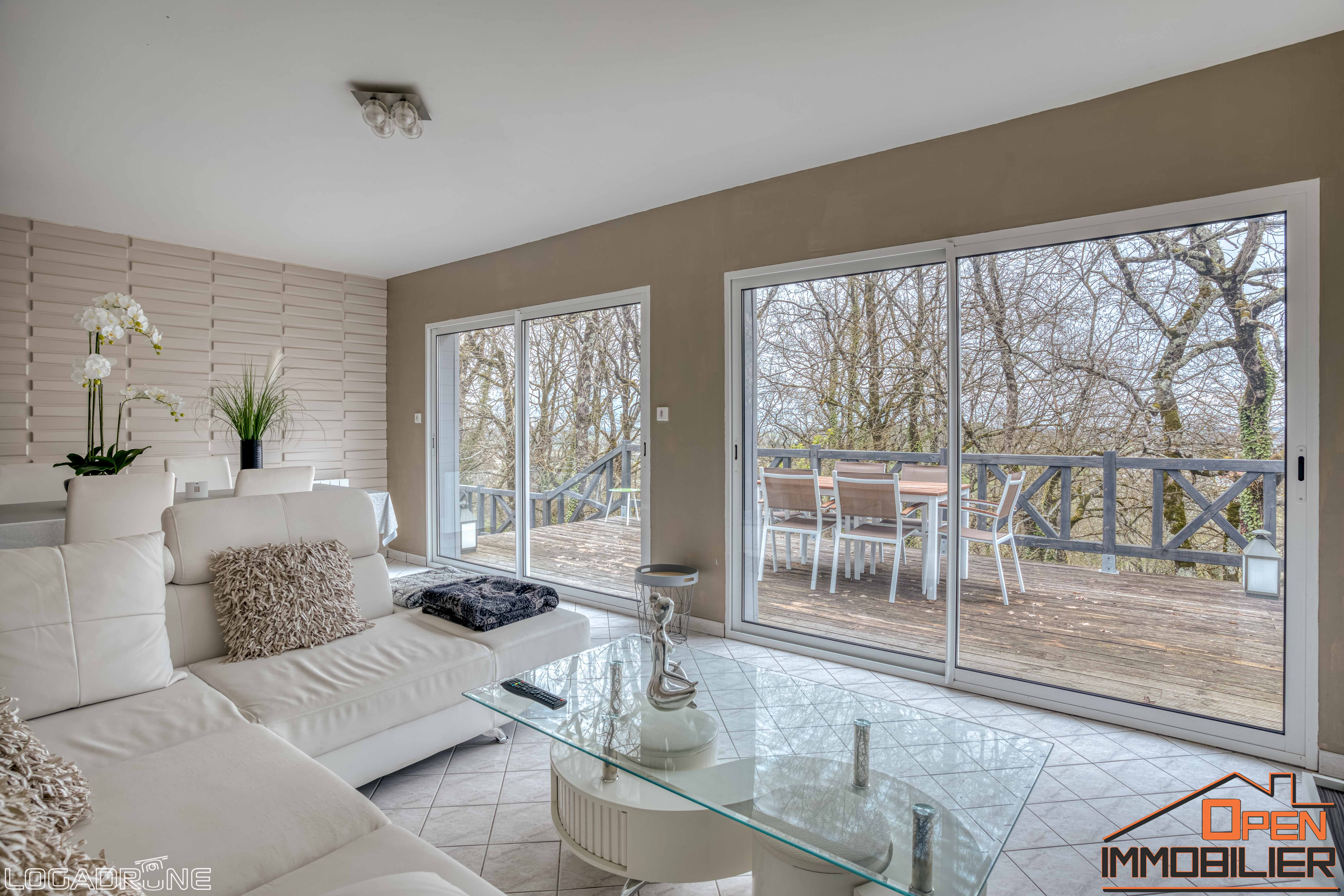 Photo 5 - Maison contemporaine rénovée Type 5 avec piscine et espaces extérieurs