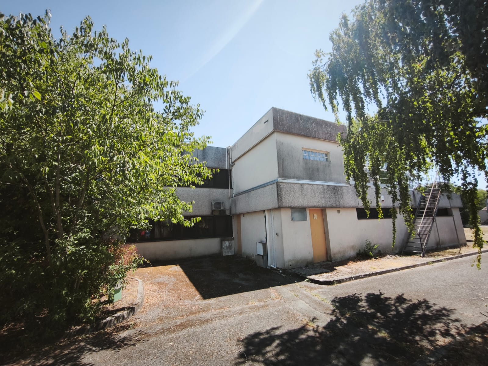 Photo 3 - Ensemble immobilier
