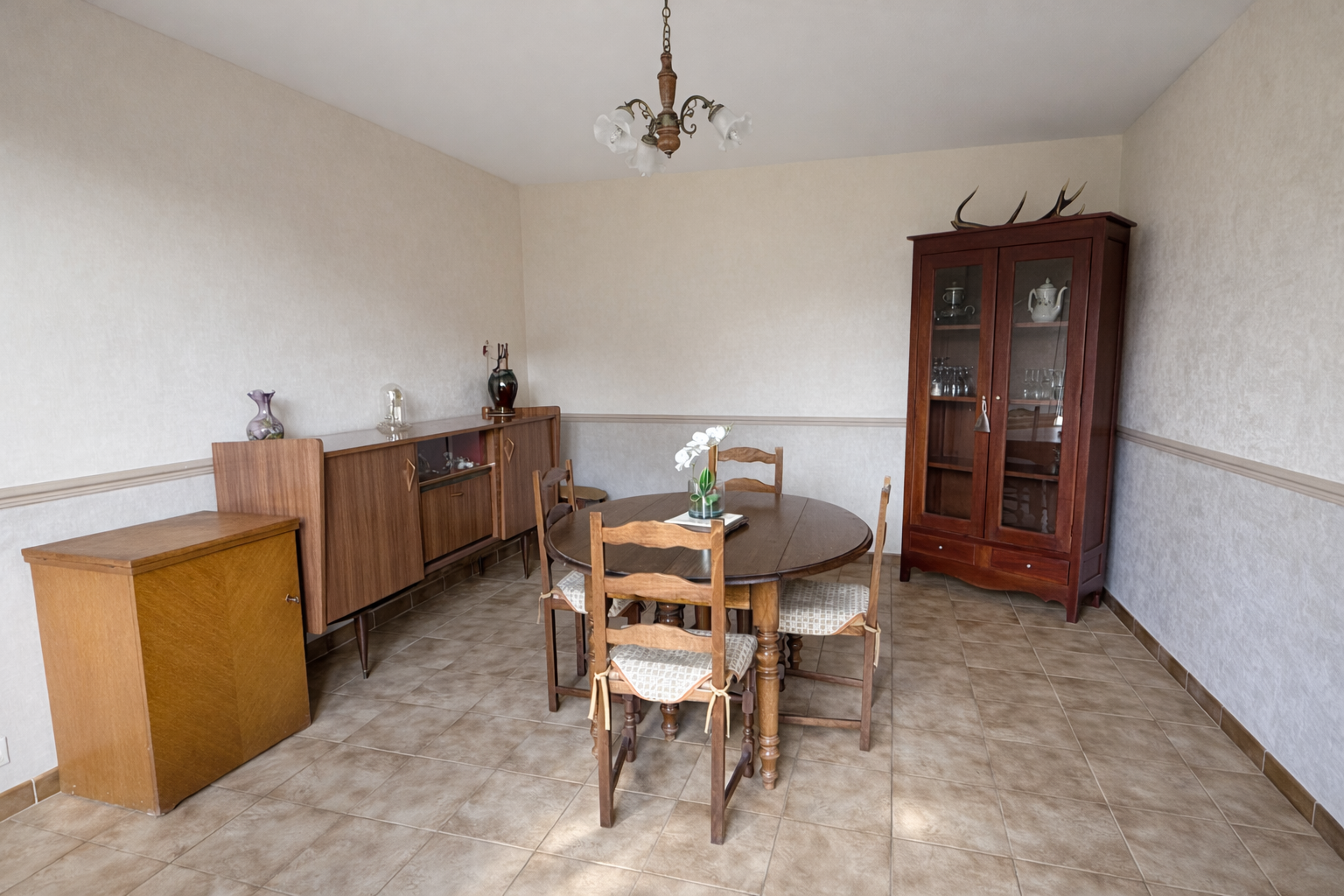 Photo 10 - Charmante maison avec jardin et dépendances – Beau potentiel