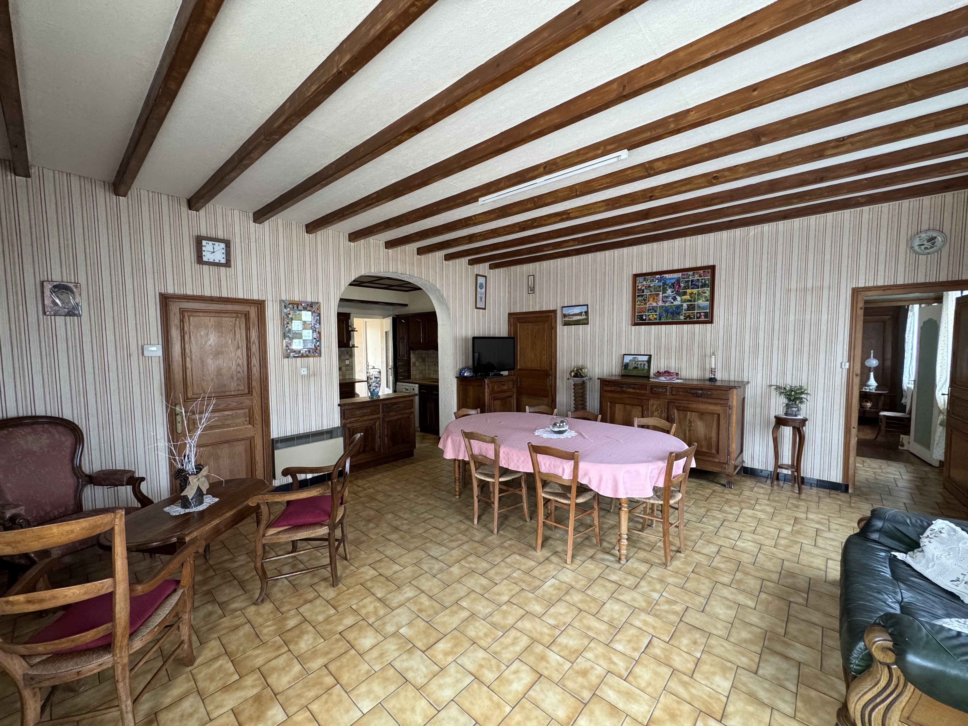 Photo 6 - Ensemble immobilier – Terrain 10000 m² – Hangar