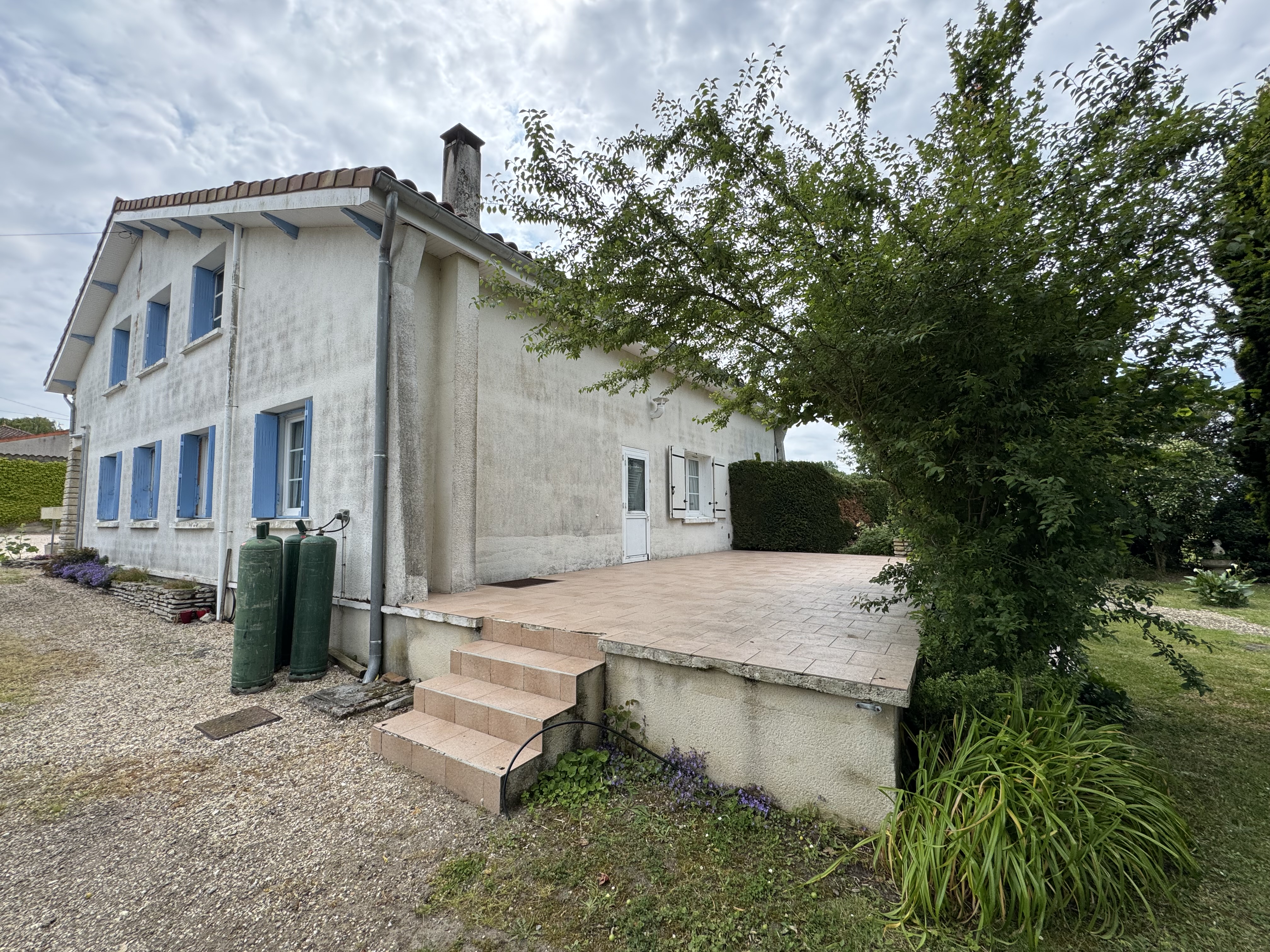 Photo 23 - Ensemble immobilier – Terrain 10000 m² – Hangar