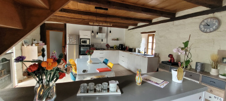Photo 10 - Ensemble immobilier comprenant 2 maisons, piscine et terrain de plus de 9000m2