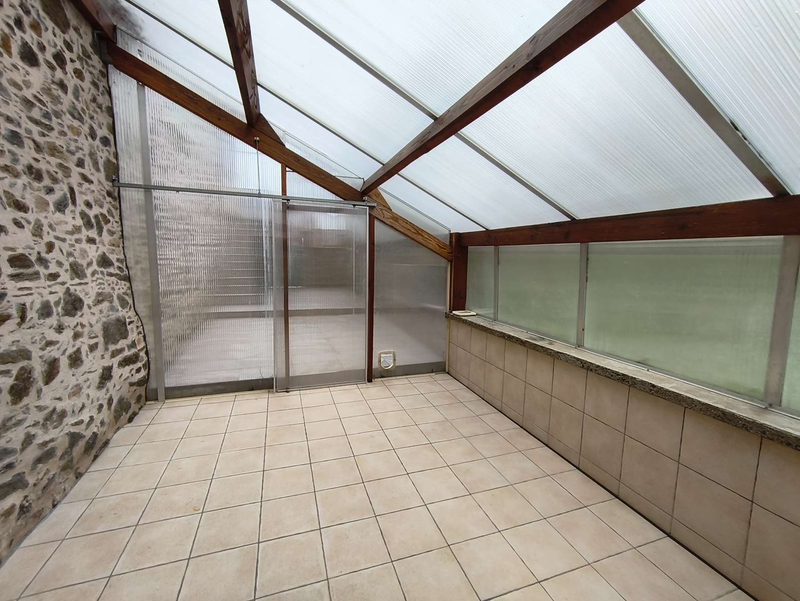 Photo 25 - Charmante maison en pierre et ardoise rénovée, 4 chambres, garage, grange – Proche de Seilhac