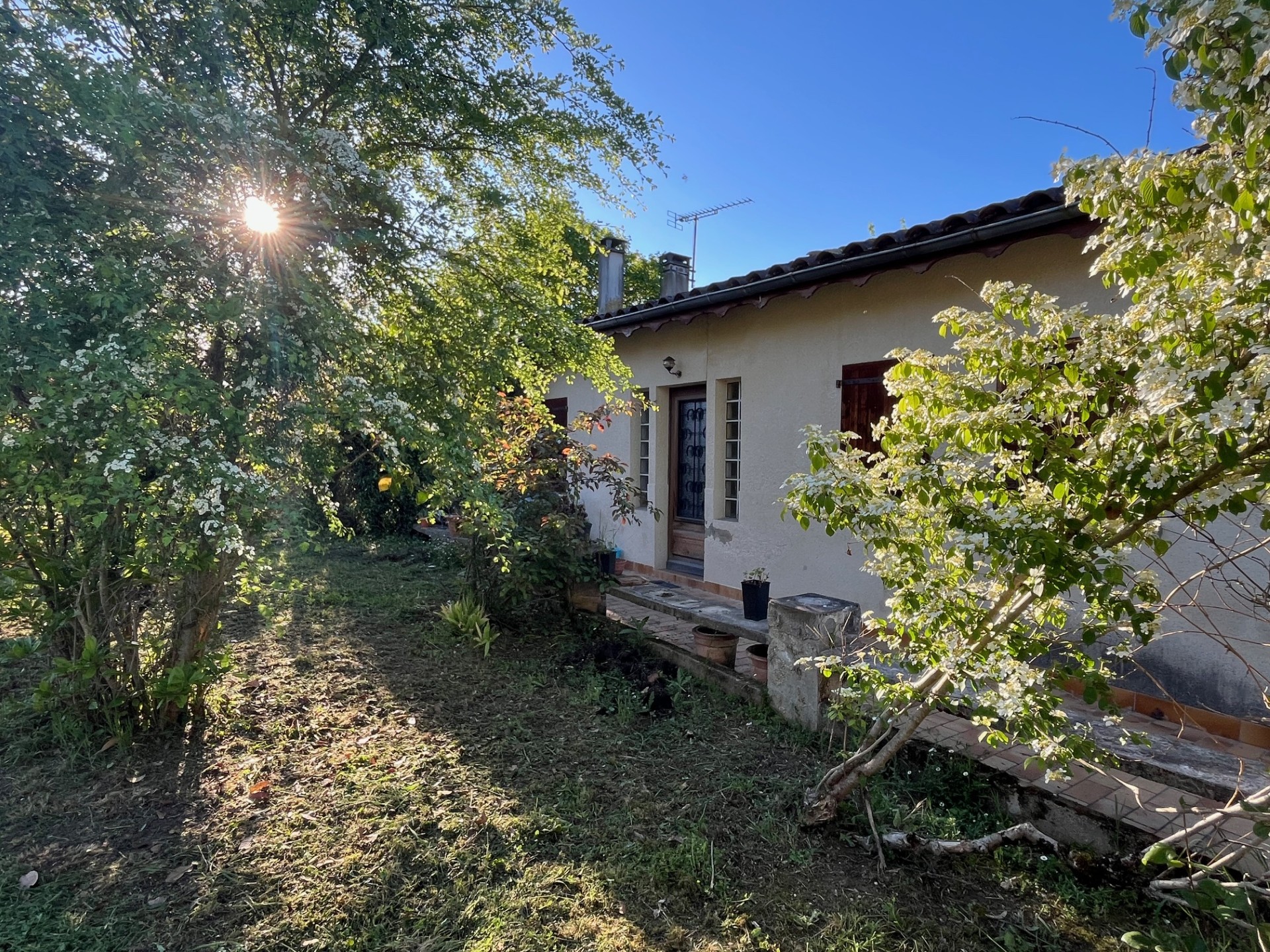 Photo 3 - maison avec grange