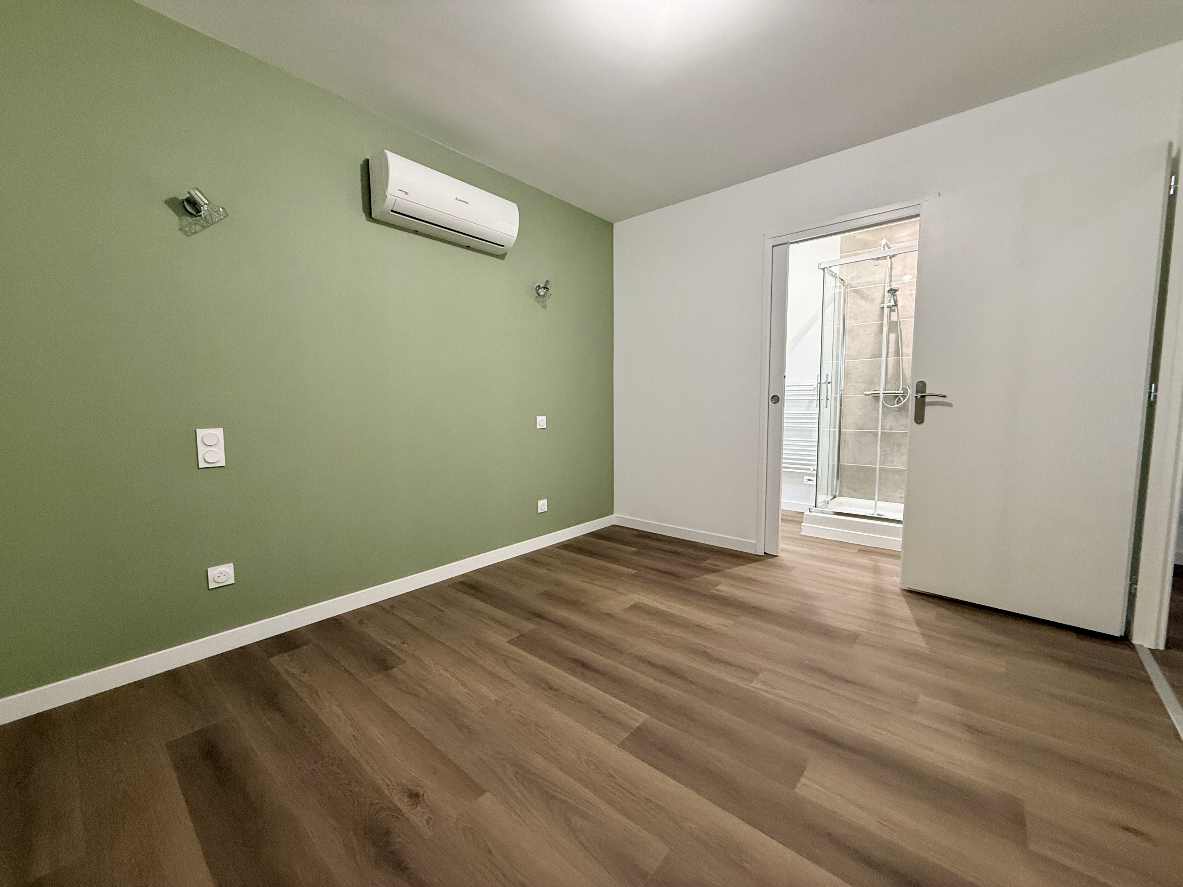 Photo 3 - Appartement T2 rénové