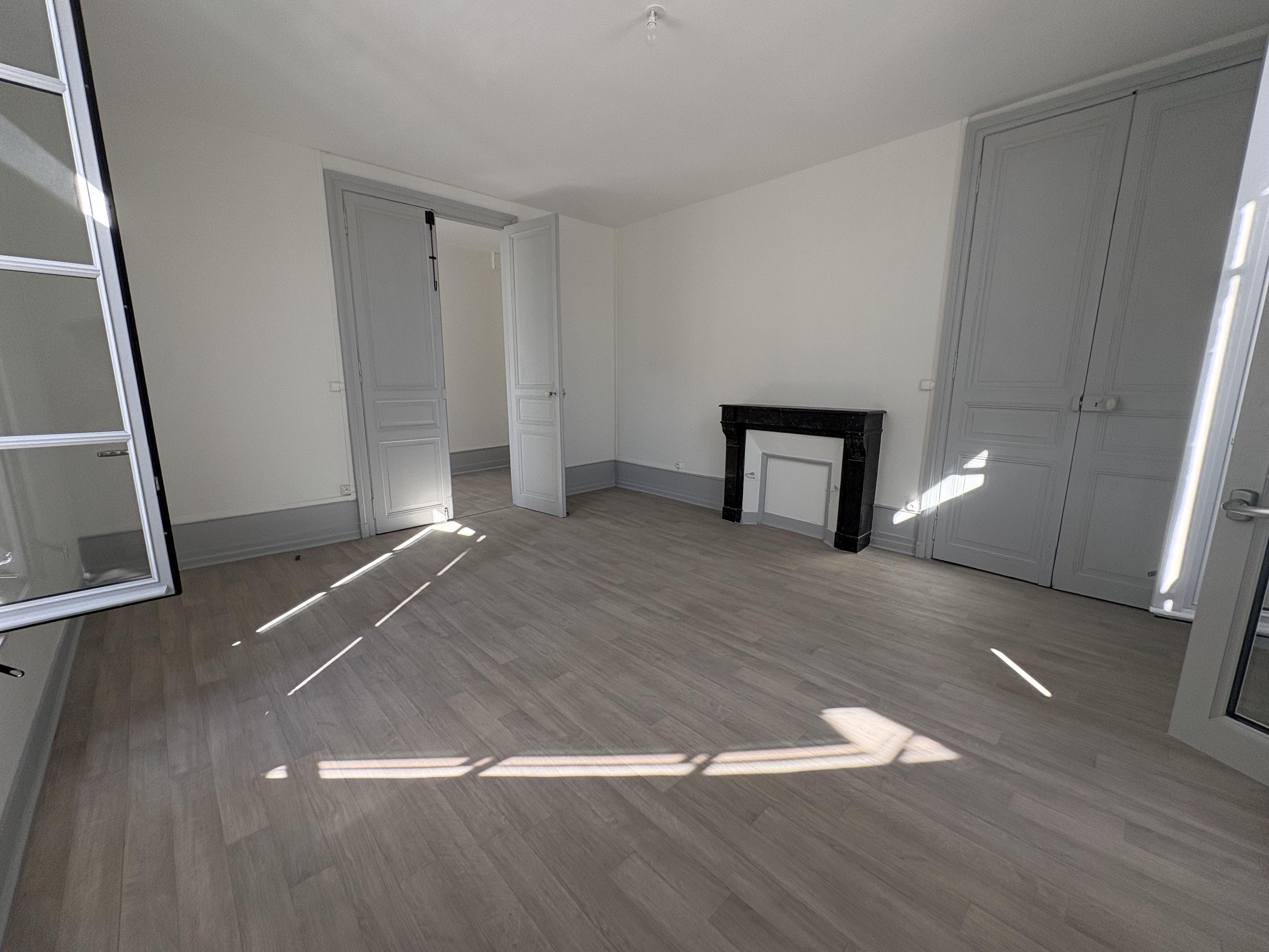 Photo 7 - Appartement T4 avec terrasse et balcon