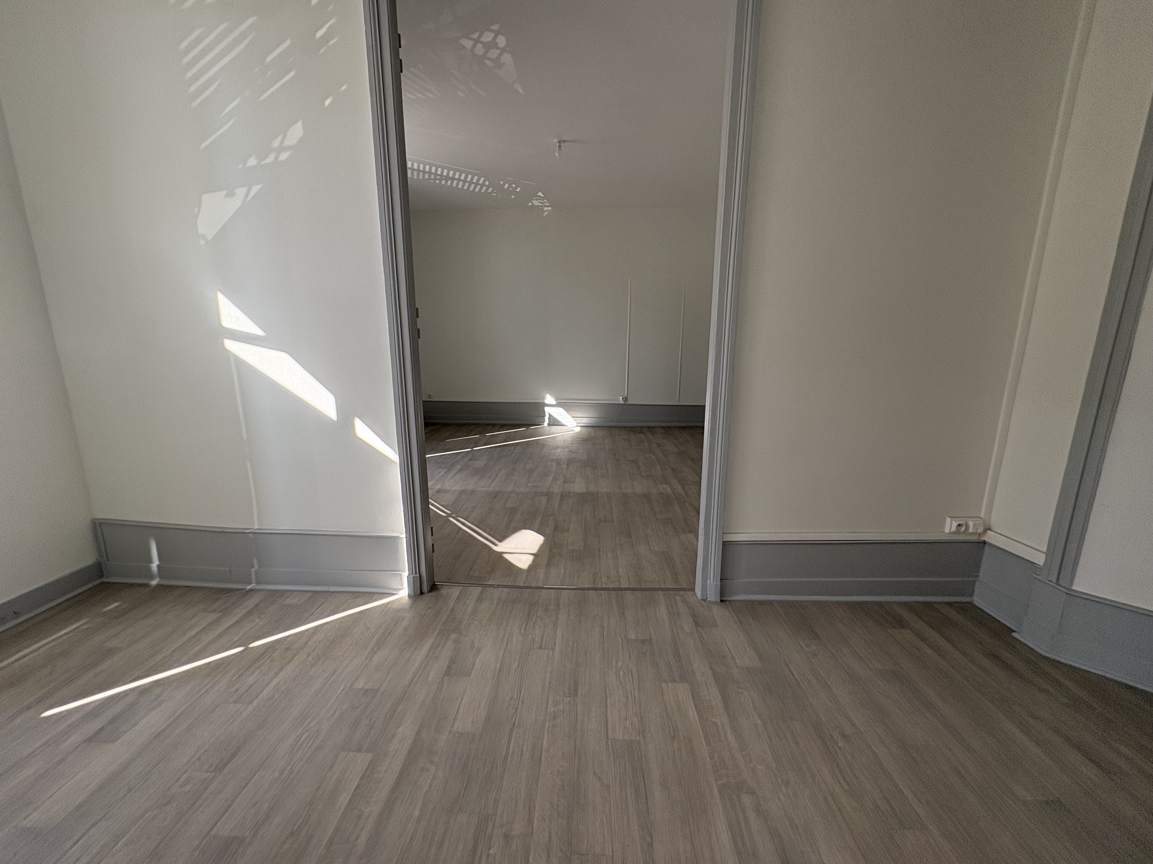 Photo 8 - Appartement T4 avec terrasse et balcon