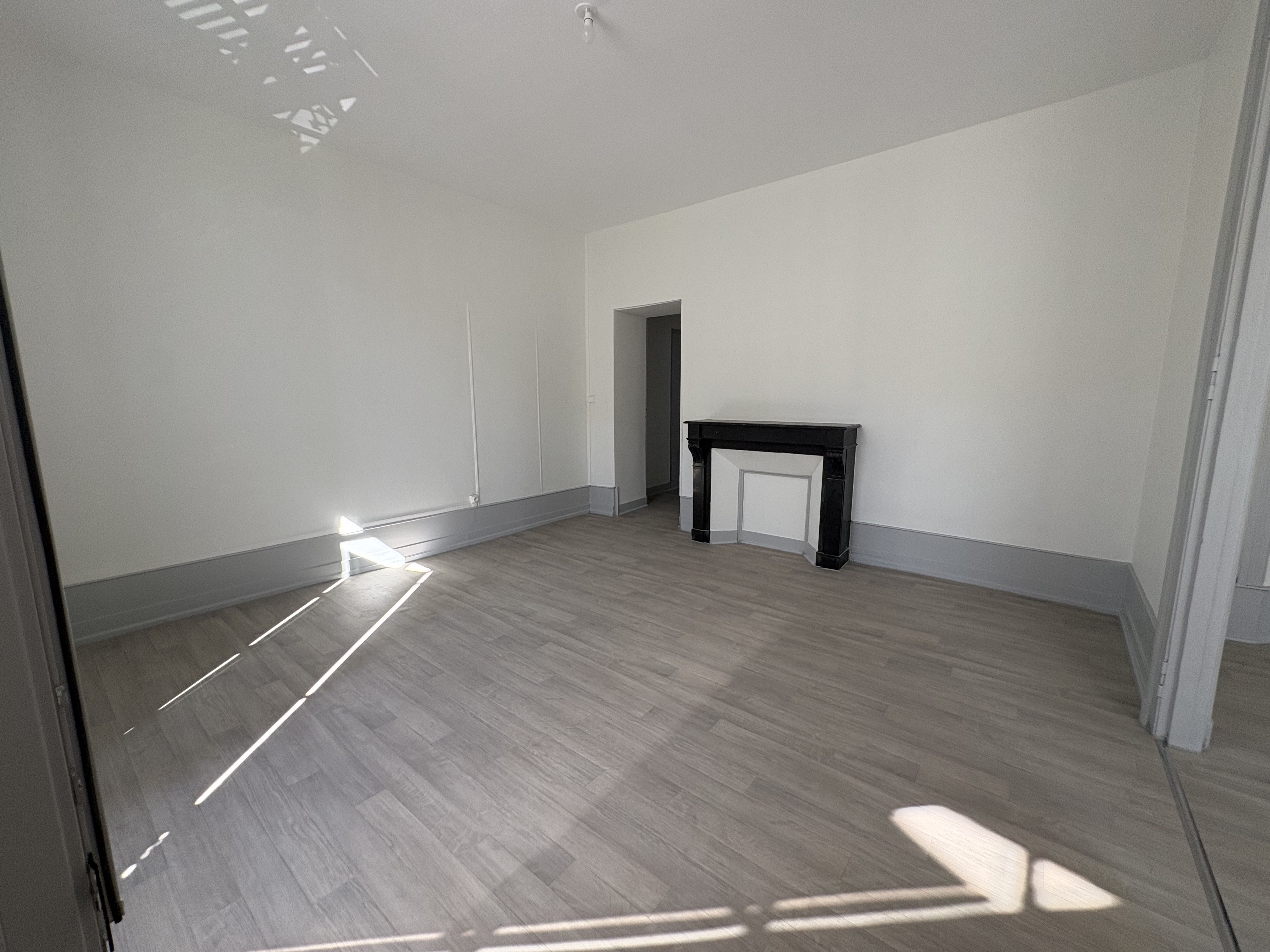 Photo 11 - Appartement T4 avec terrasse et balcon
