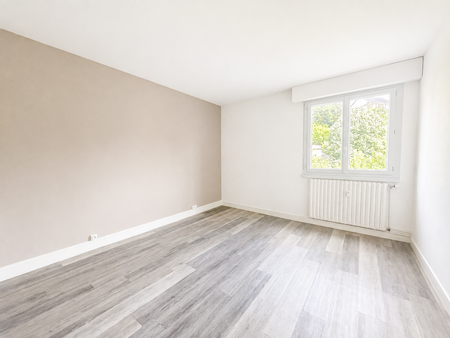 Photo 5 - Appartement T4 avec balcons, parking couvert et cave à Aubusson (23200)