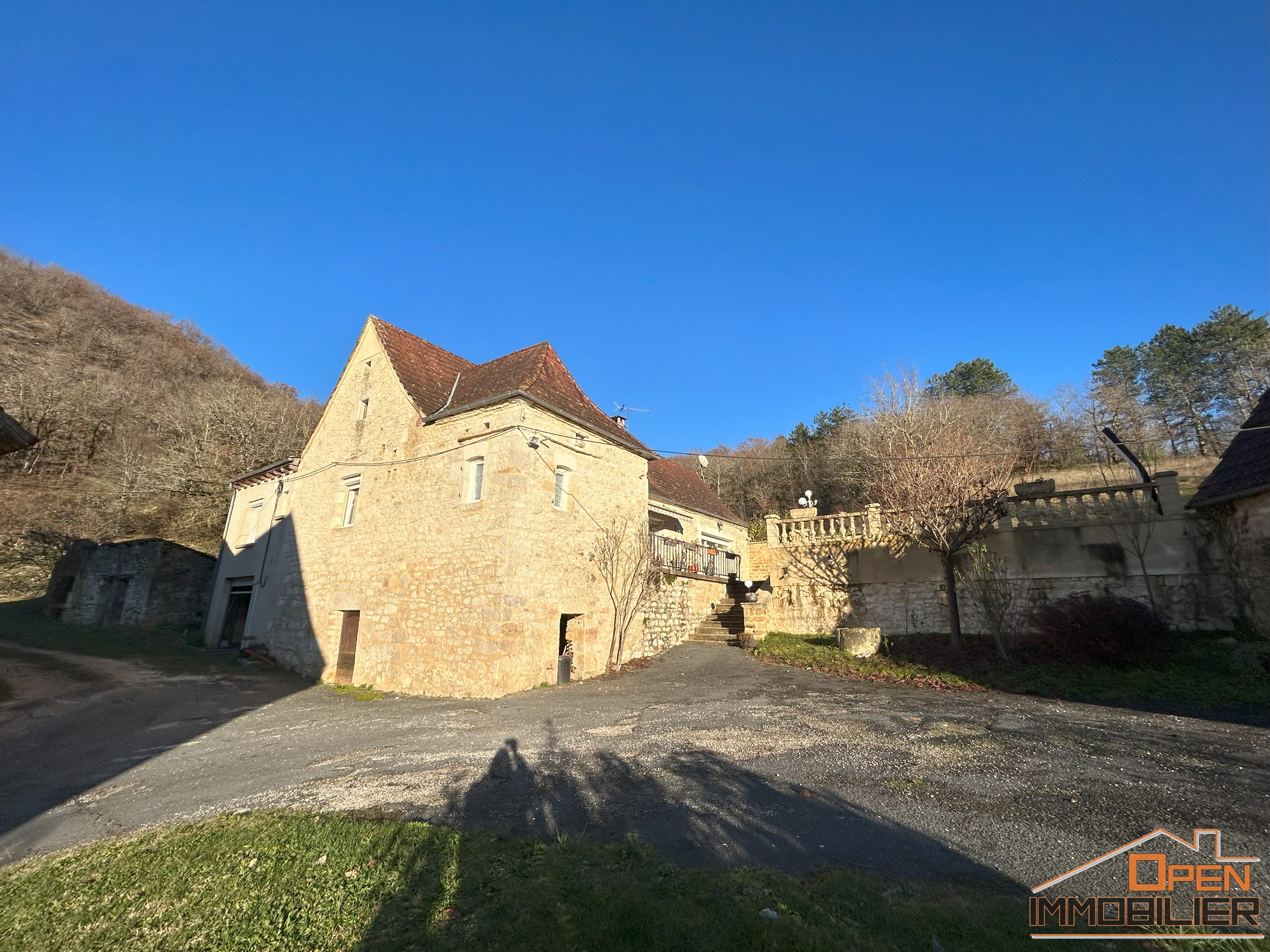 Photo 16 - Maison 127m²-Piscine-Dépendances-Terrain 9 000m²