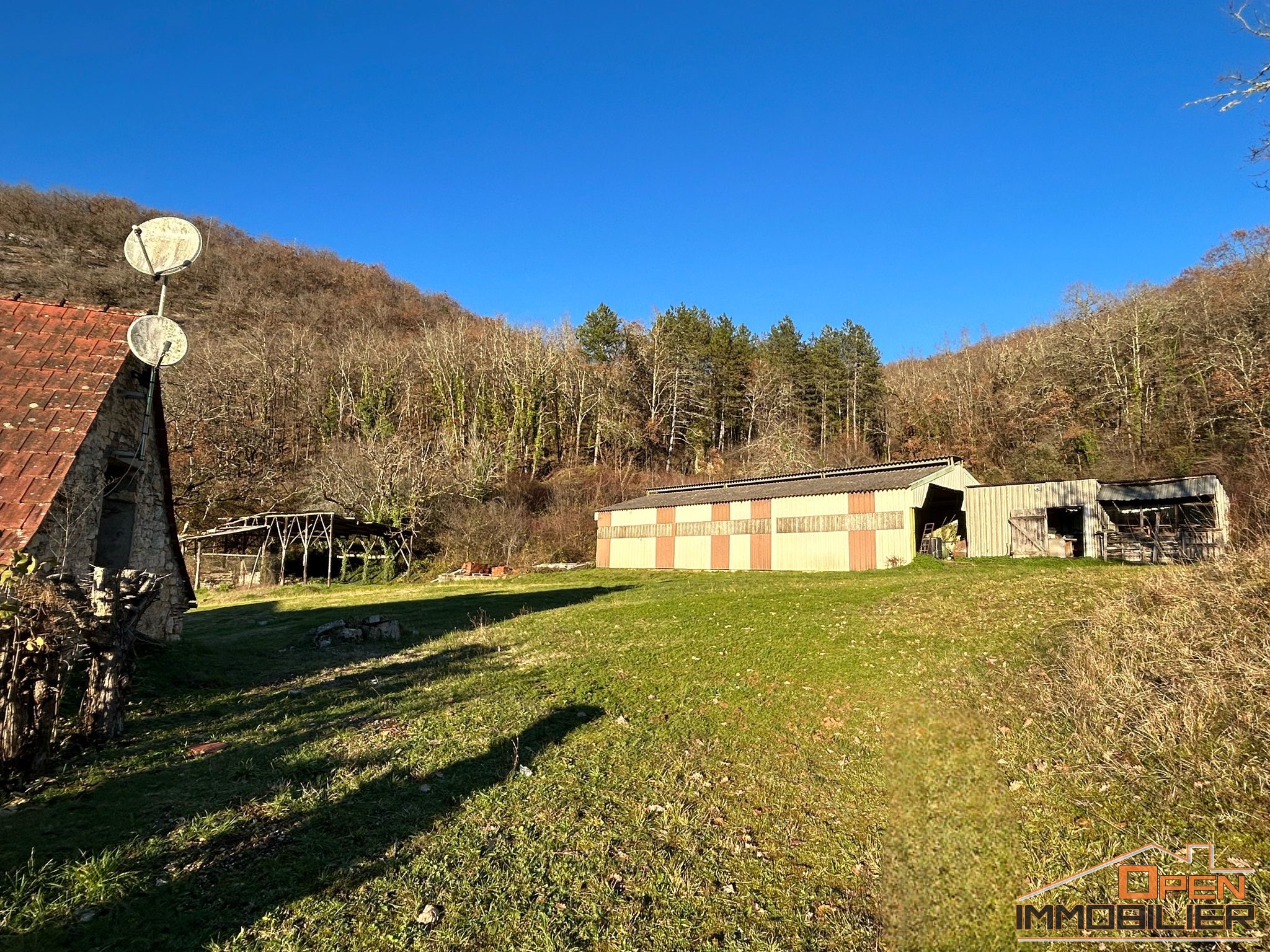 Photo 15 - Maison 127m²-Piscine-Dépendances-Terrain 9 000m²