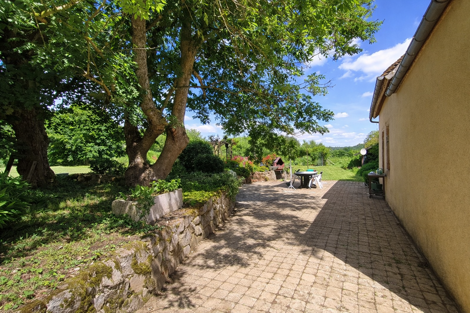 Photo 2 - Propriété sur plus de 3 hectares !
