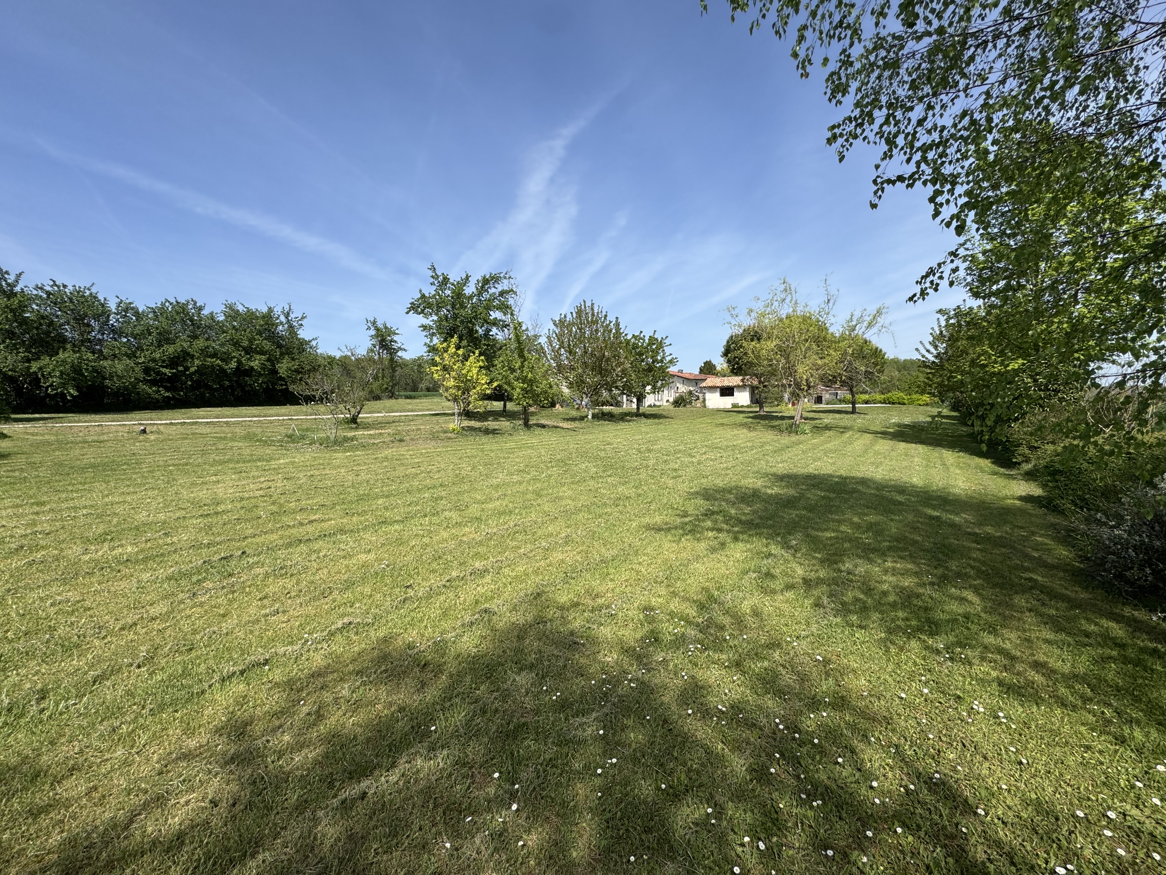 Photo 22 - Élégante maison de caractère avec piscine et grand terrain arboré