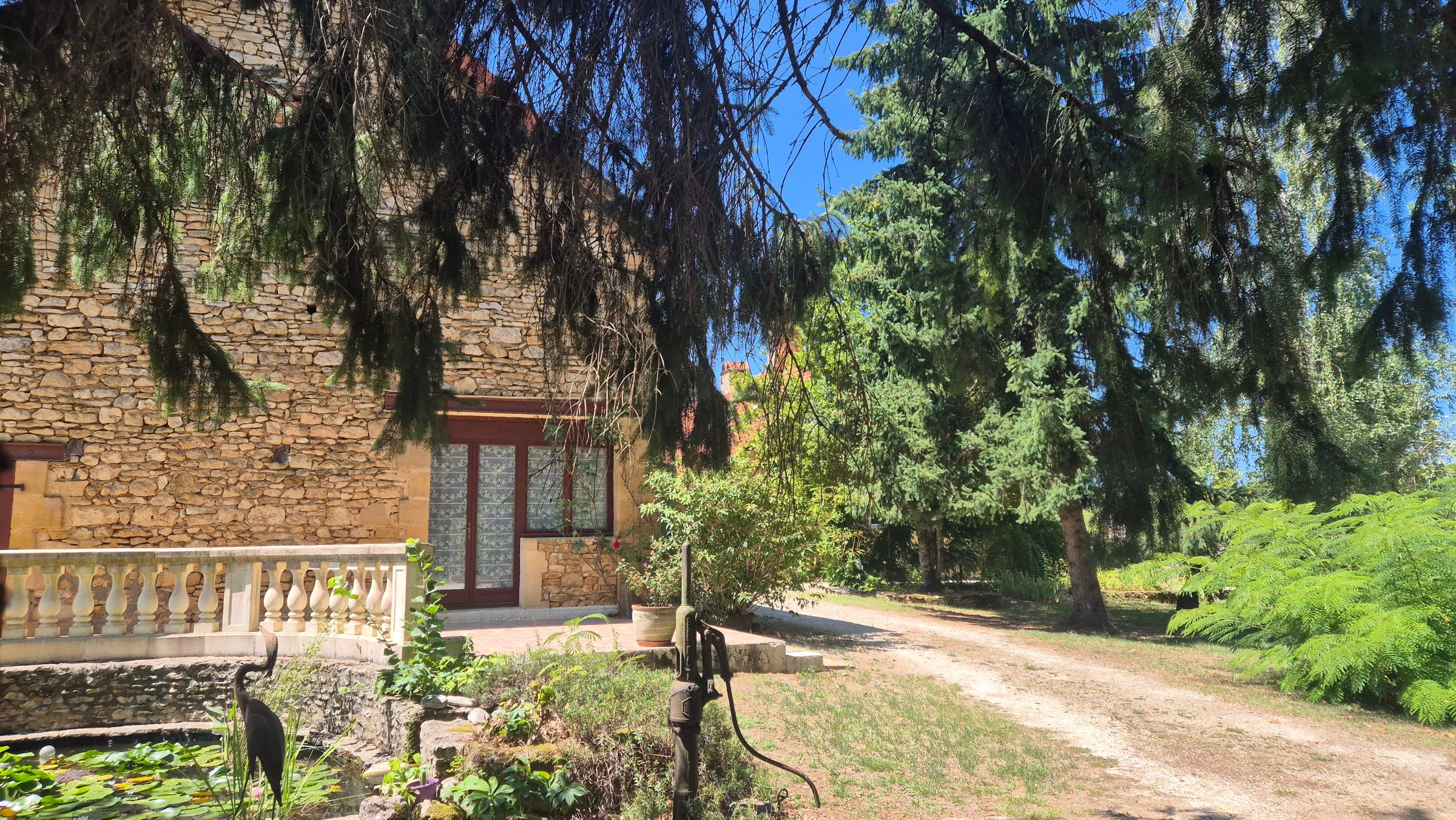 Photo 38 - MAGNIFIQUE DOMAINE EN PLEIN COEUR DU PERIGORD NOIR AU CALME