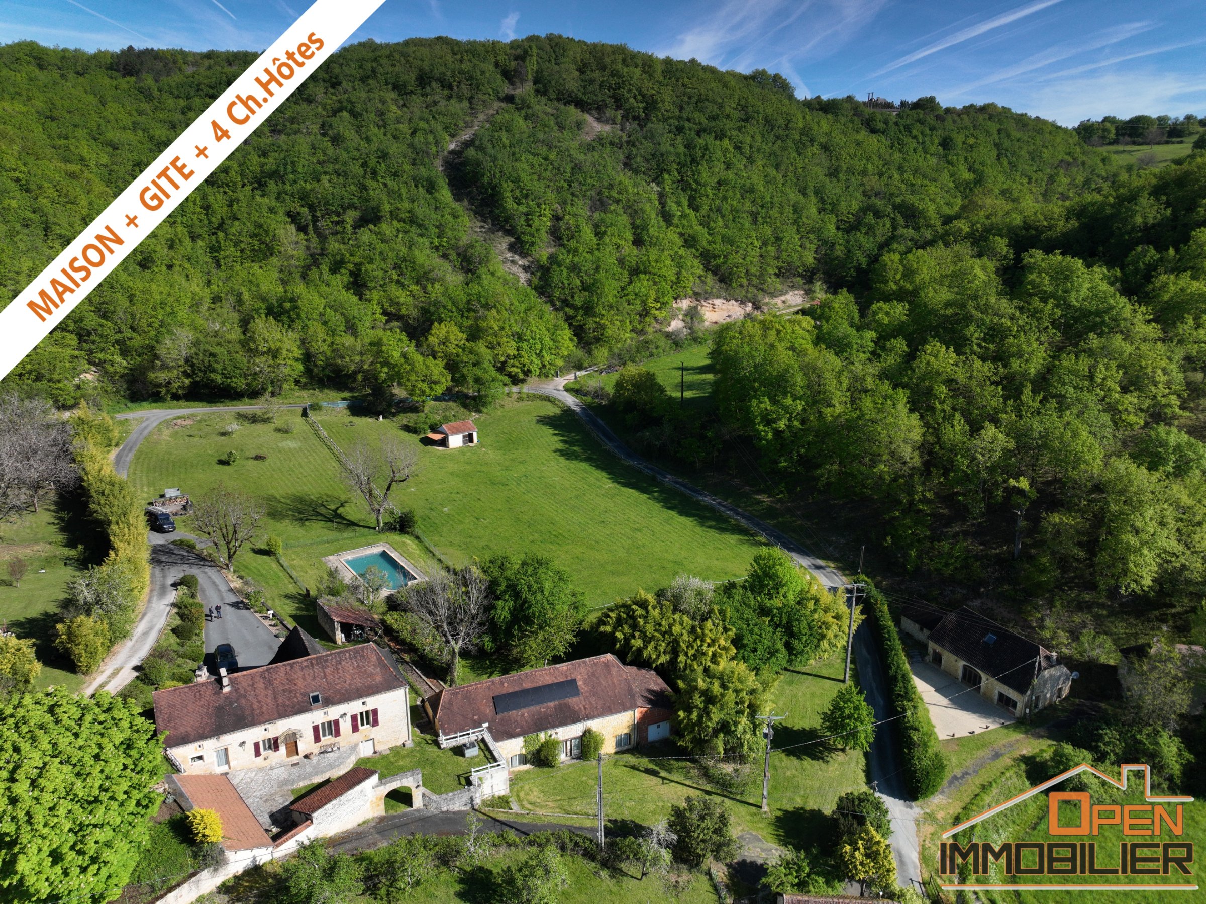Photo 2 - Propriété en pierre 336m², piscine, gîte, chambres d&rsquo;hôtes et 20 hectares de terrain