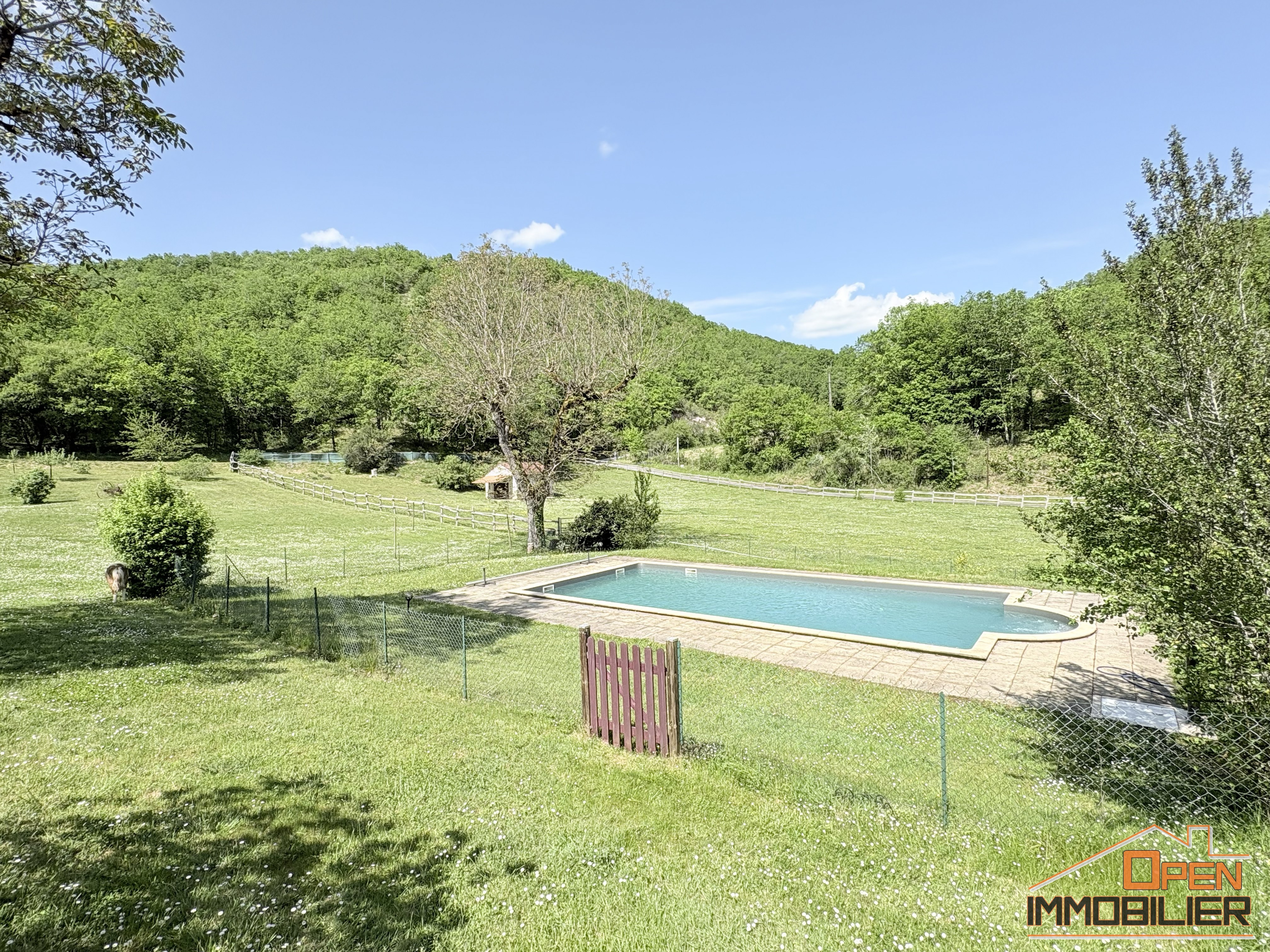 Photo 4 - Propriété en pierre 336m², piscine, gîte, chambres d&rsquo;hôtes et 20 hectares de terrain