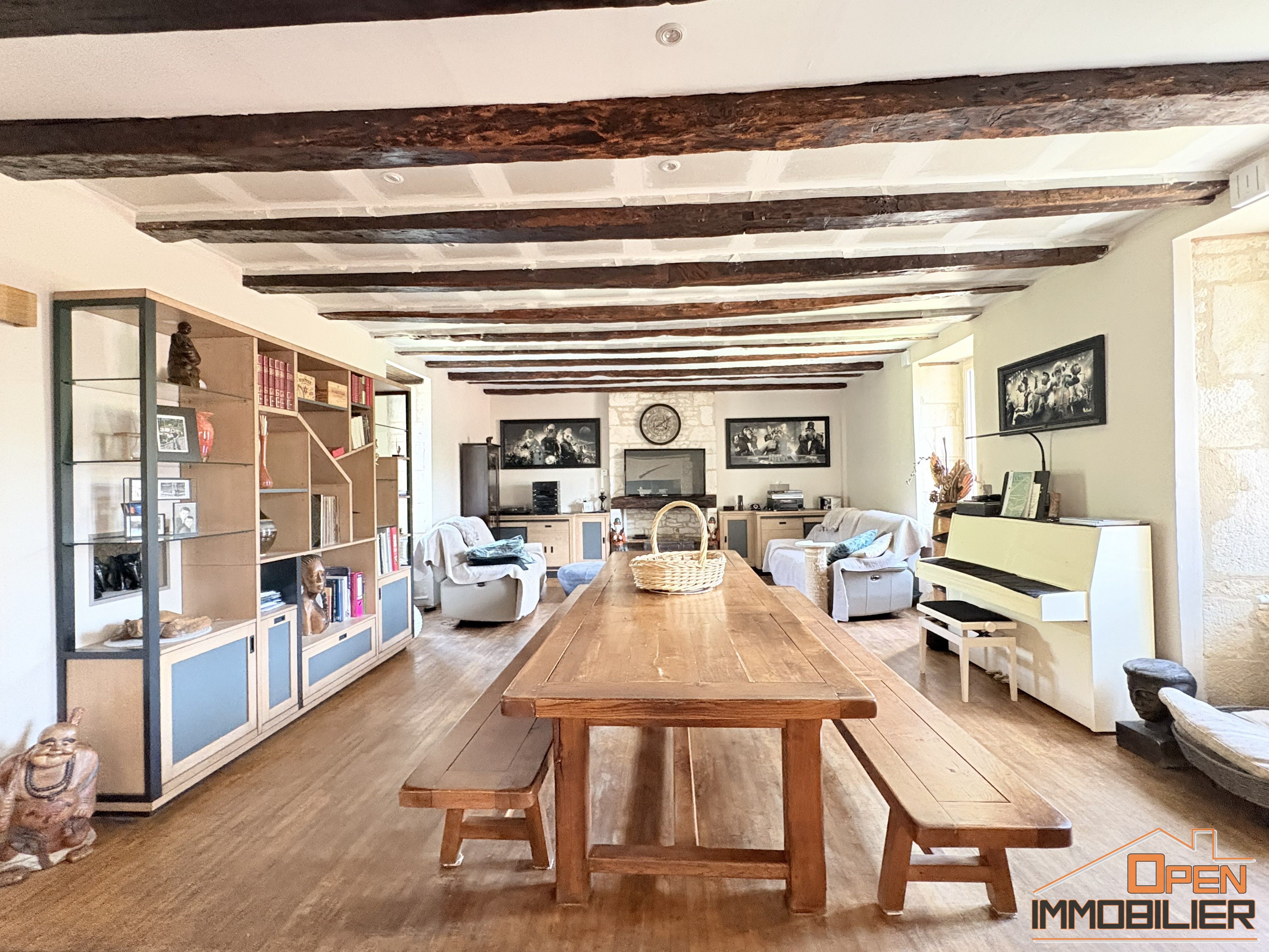 Photo 10 - Propriété en pierre 336m², piscine, gîte, chambres d&rsquo;hôtes et 20 hectares de terrain