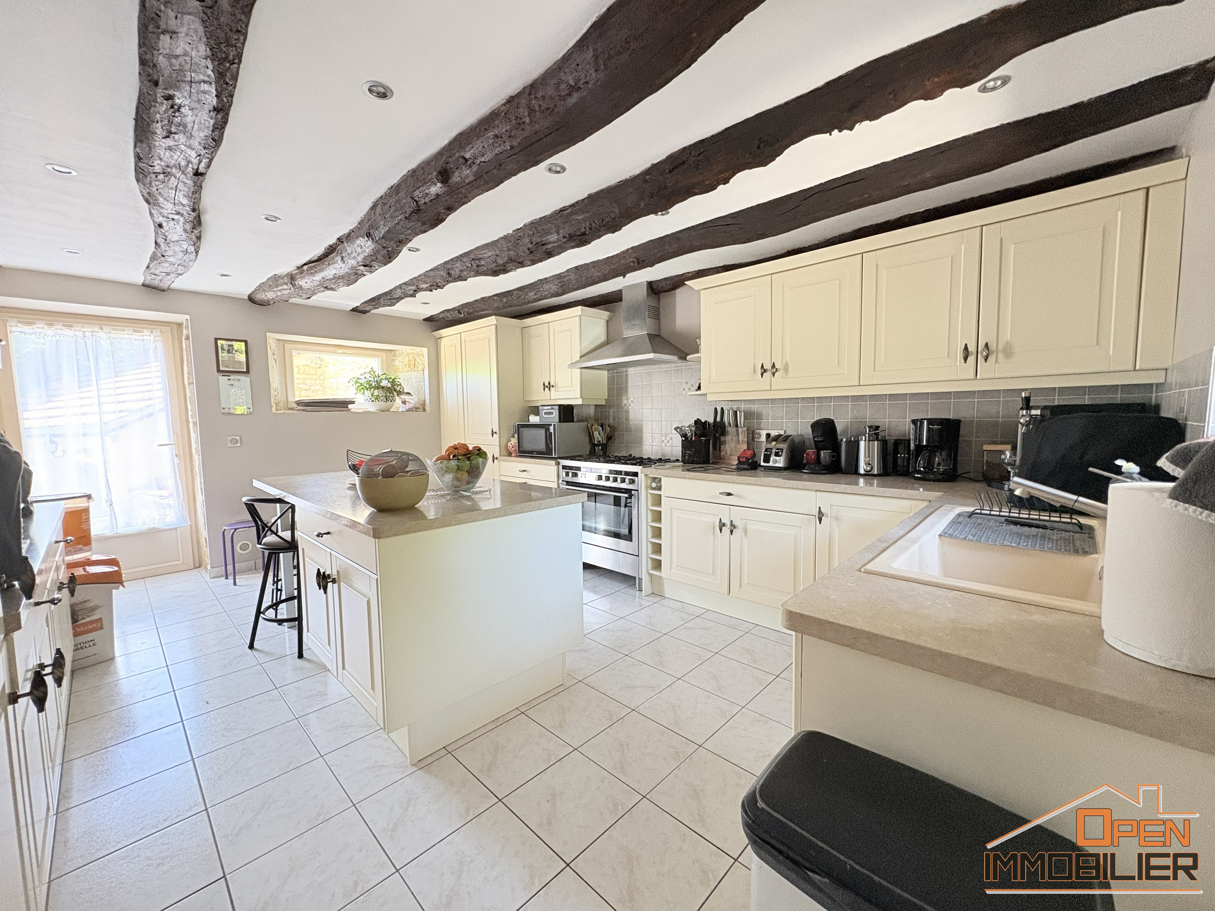 Photo 13 - Propriété en pierre 336m², piscine, gîte, chambres d&rsquo;hôtes et 20 hectares de terrain