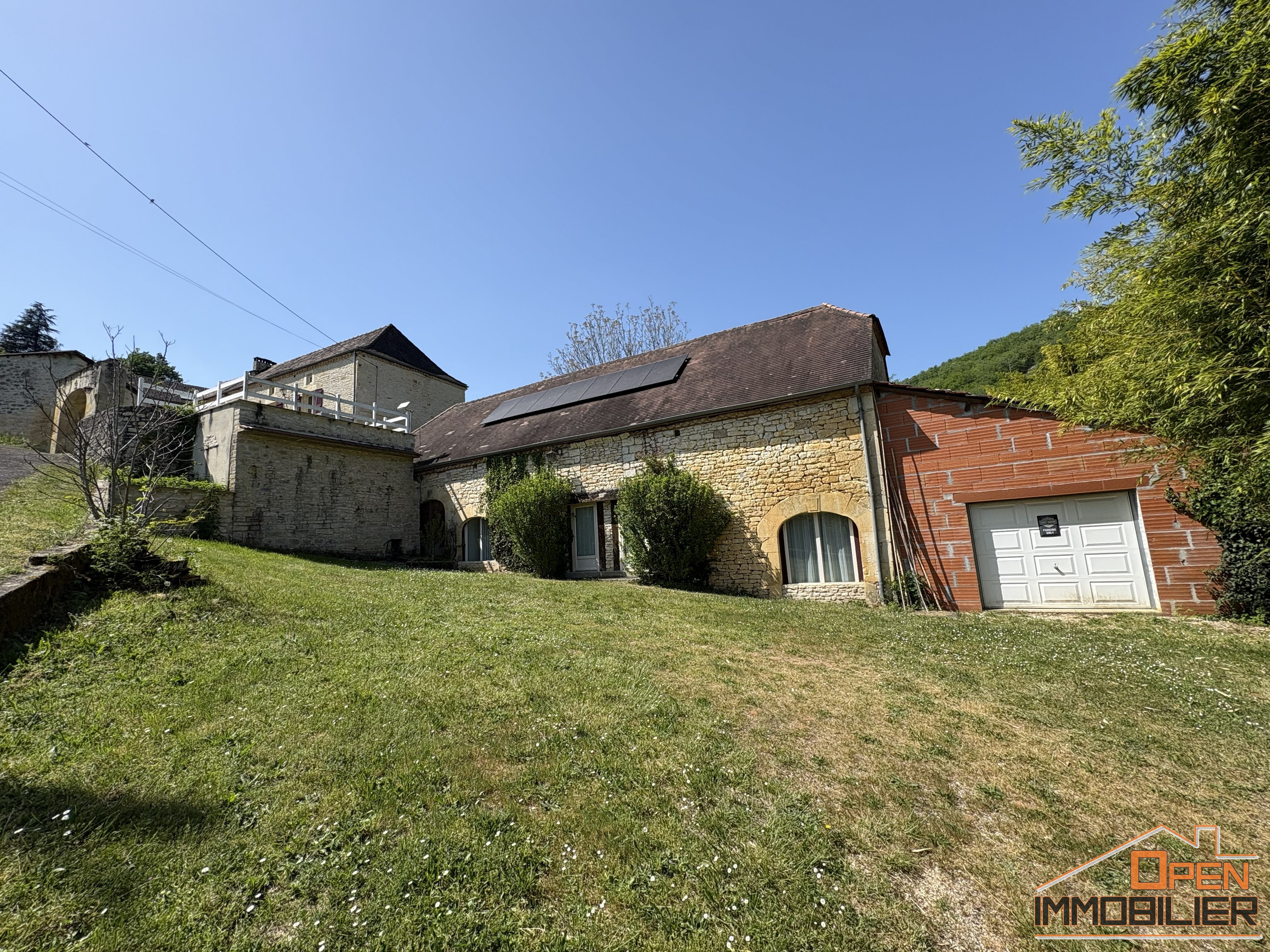 Photo 22 - Propriété en pierre 336m², piscine, gîte, chambres d&rsquo;hôtes et 20 hectares de terrain