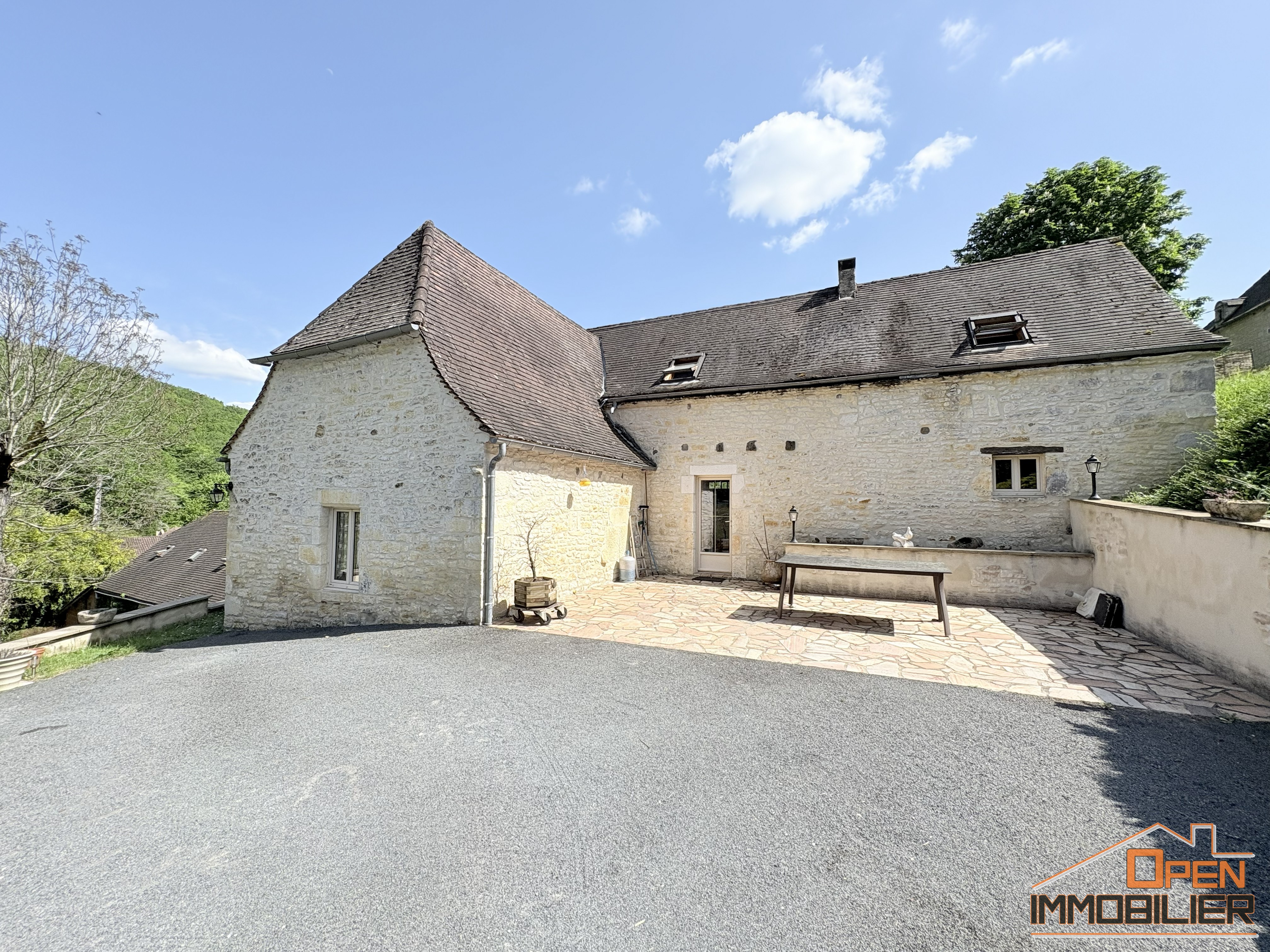 Photo 6 - Propriété en pierre 336m², piscine, gîte, chambres d&rsquo;hôtes et 20 hectares de terrain