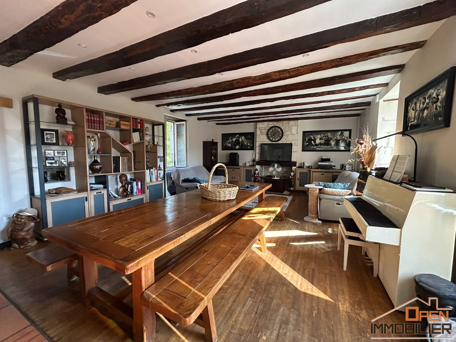 Photo 8 - Propriété en pierre 336m², piscine, gîte, chambres d&rsquo;hôtes et 20 hectares de terrain