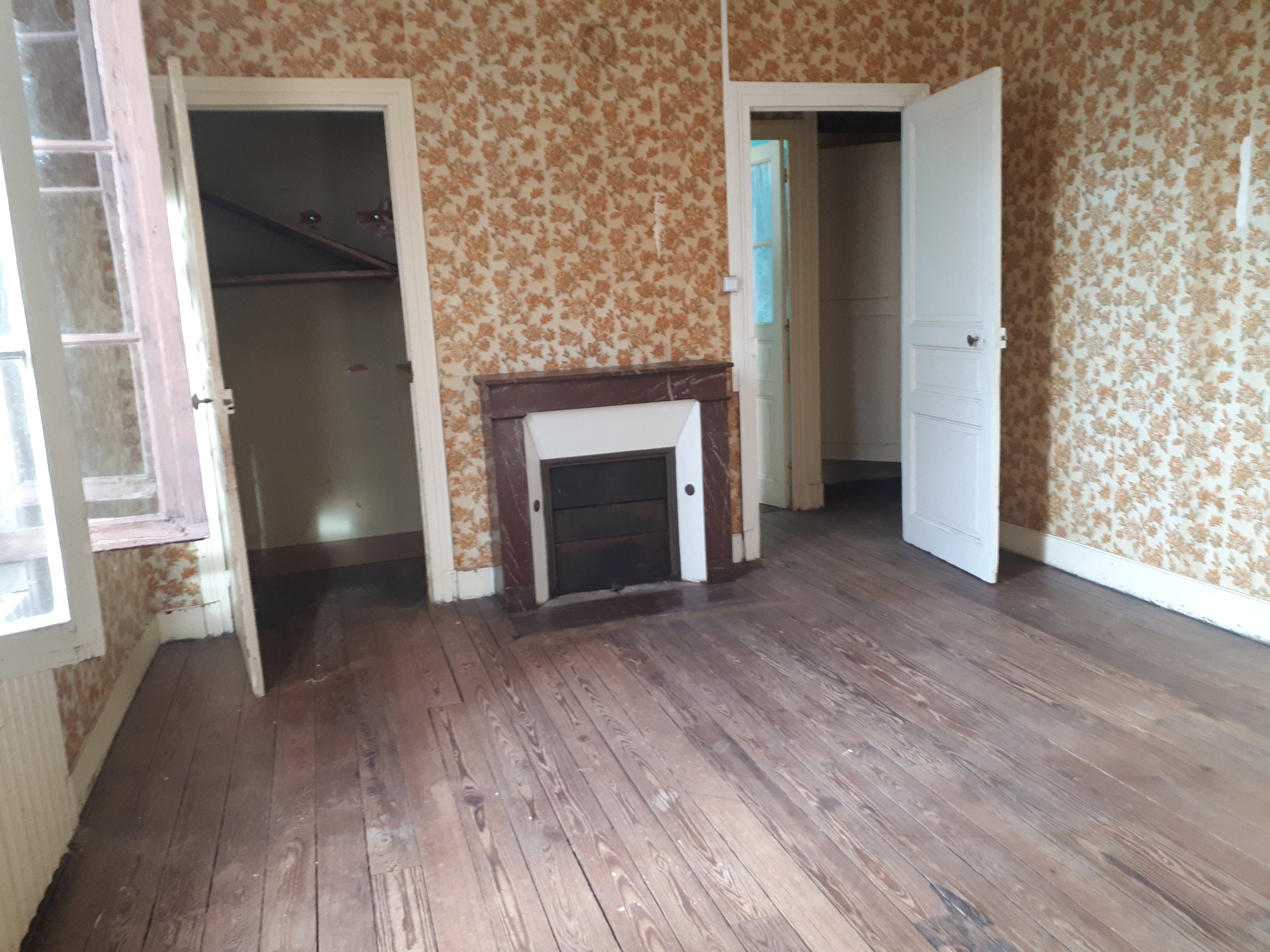 Photo 15 - Superbe potentiel pour cette grande maison historique à rénover, 6 chambres