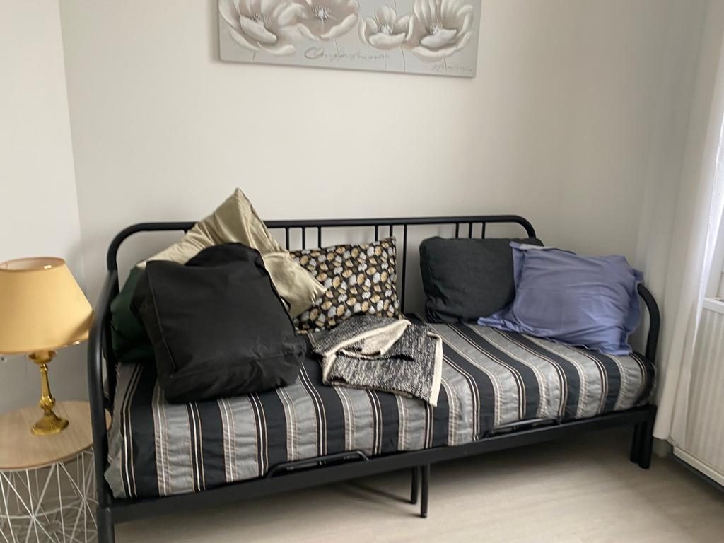 Photo 7 - GRAND T4 MEUBLE EN REZ DE JARDIN LUMINEUX ET CALME EVENTUELLEMENT POUR ACTIVITE (ASSISTANTE MATERNELLE …) OU COLOCATION TARBES CENTRE PROCHE GARE,UNIVERSITE,COMMERCES…